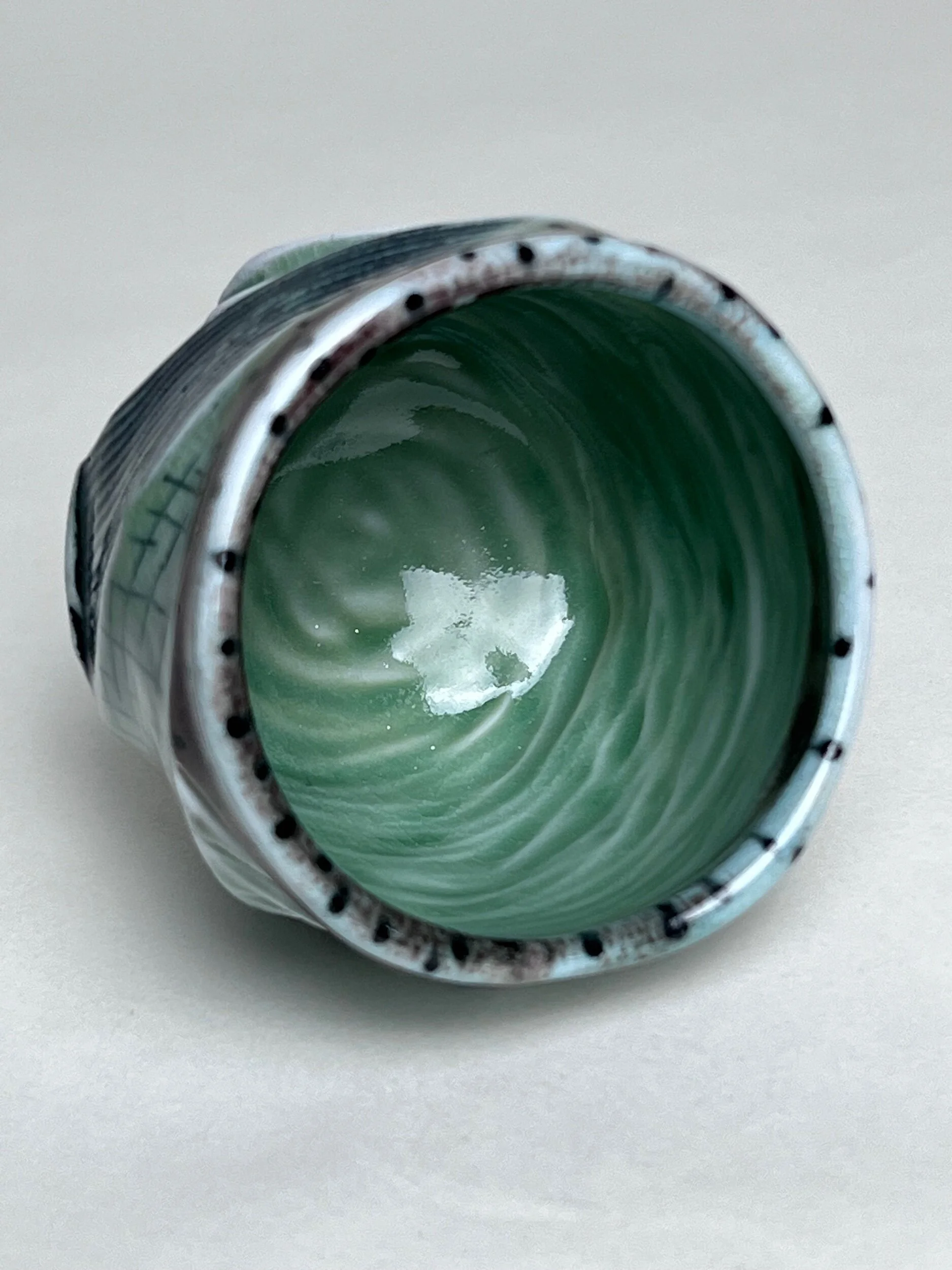 A6E824E9-EFF4-4B59-AEB1-0EBF005A7719