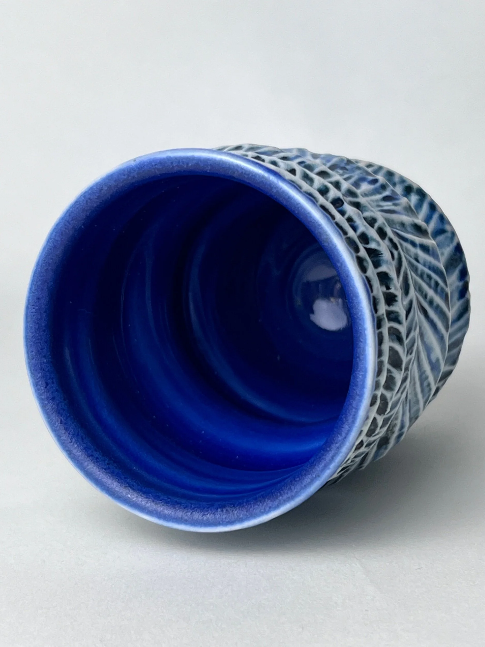 F80C6A33-7CFE-4A85-8305-27554120CF73