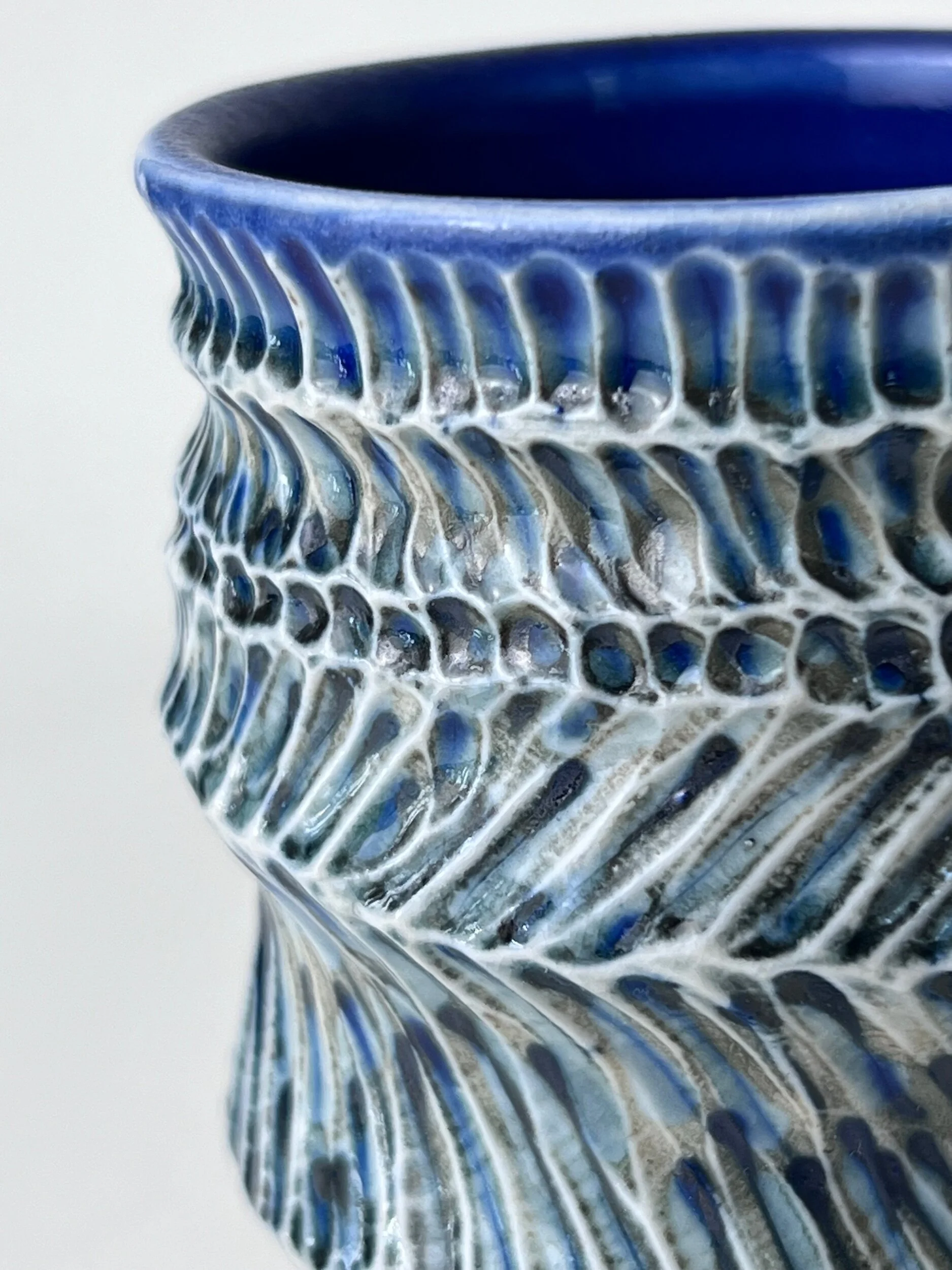 D7A618E8-D7A0-497B-856E-D43C3EB01EEF