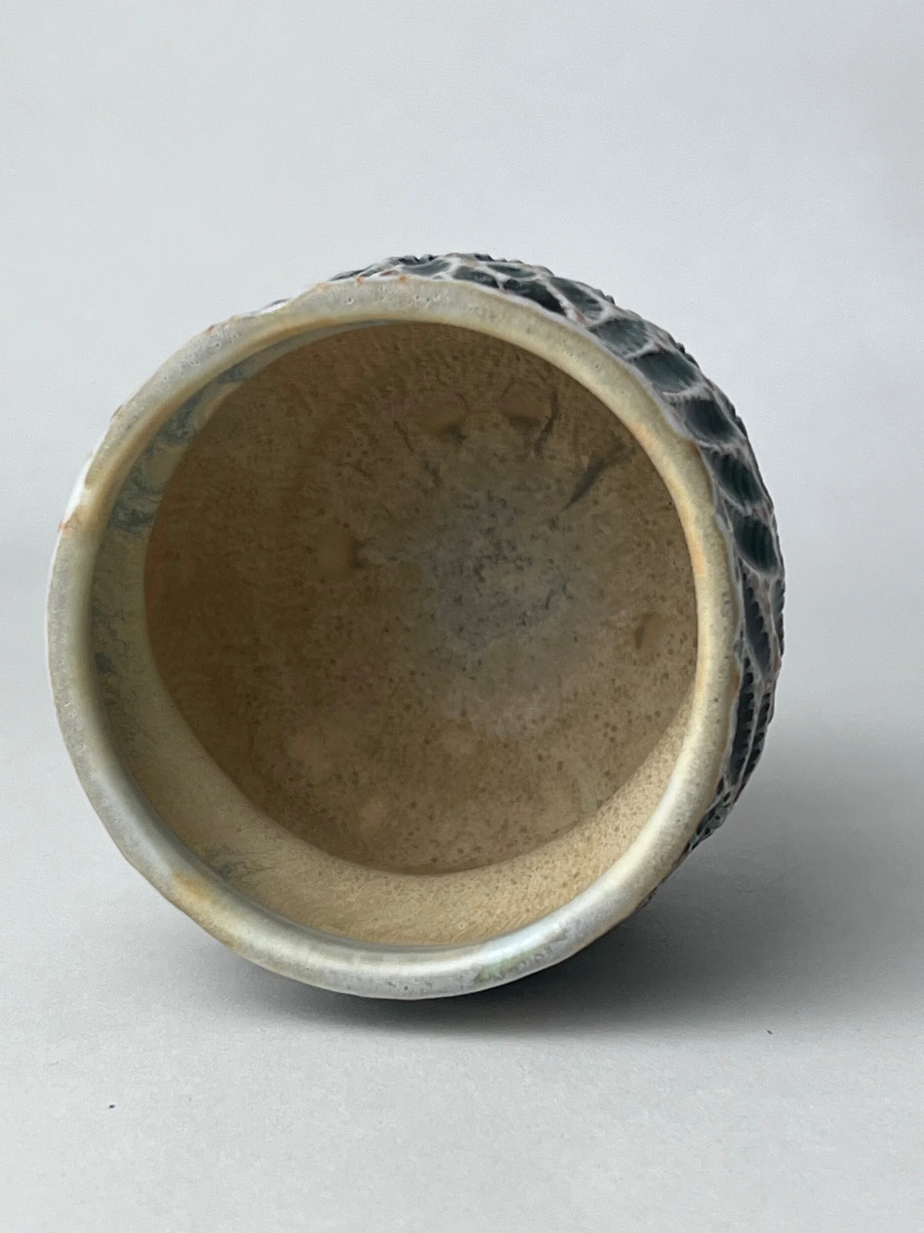 6CD8266B-AE5A-4A5F-891A-4BAFF6A46825