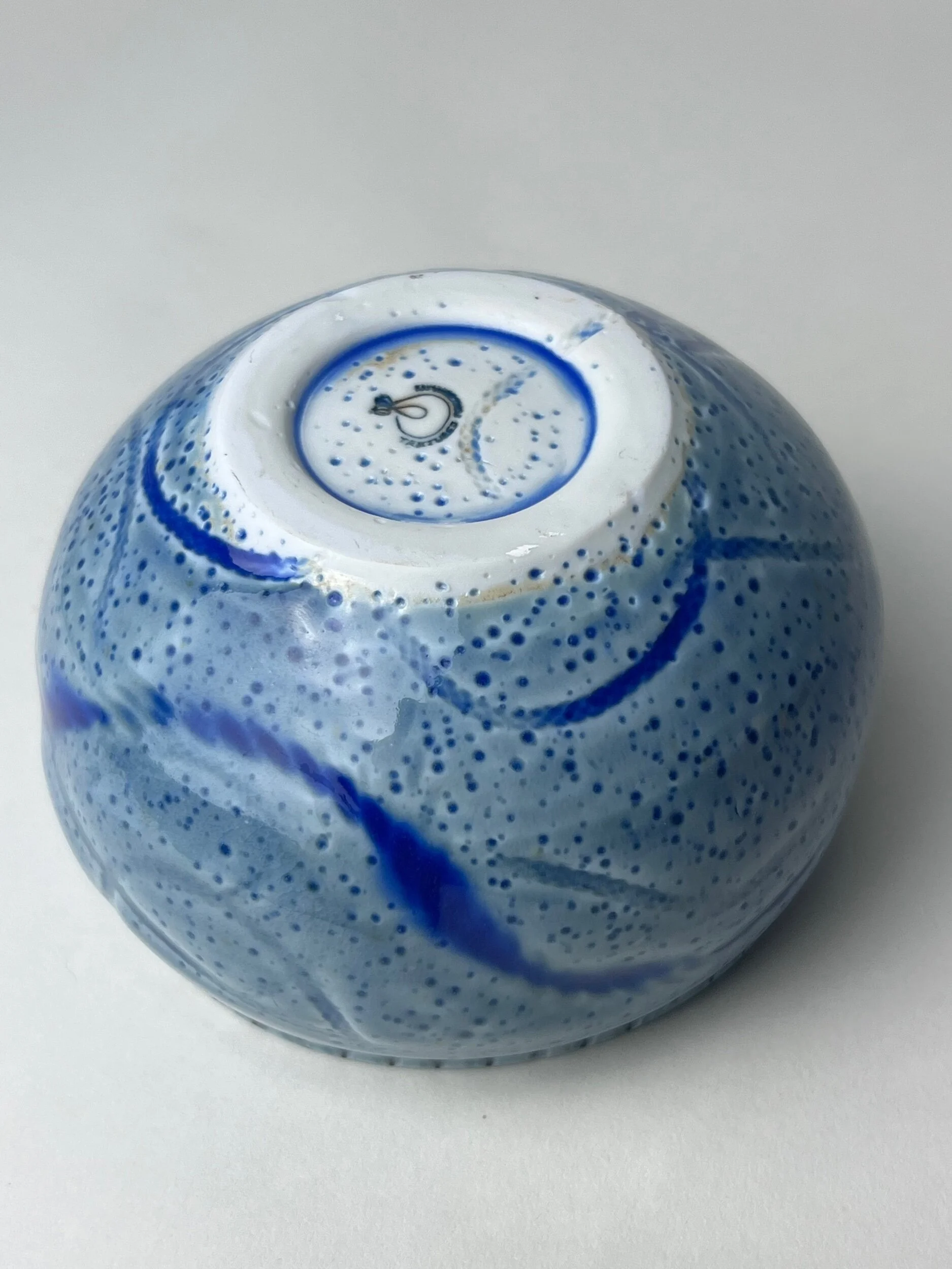 41BA02FC-4A60-4316-B0E0-AB9A9E27DABC