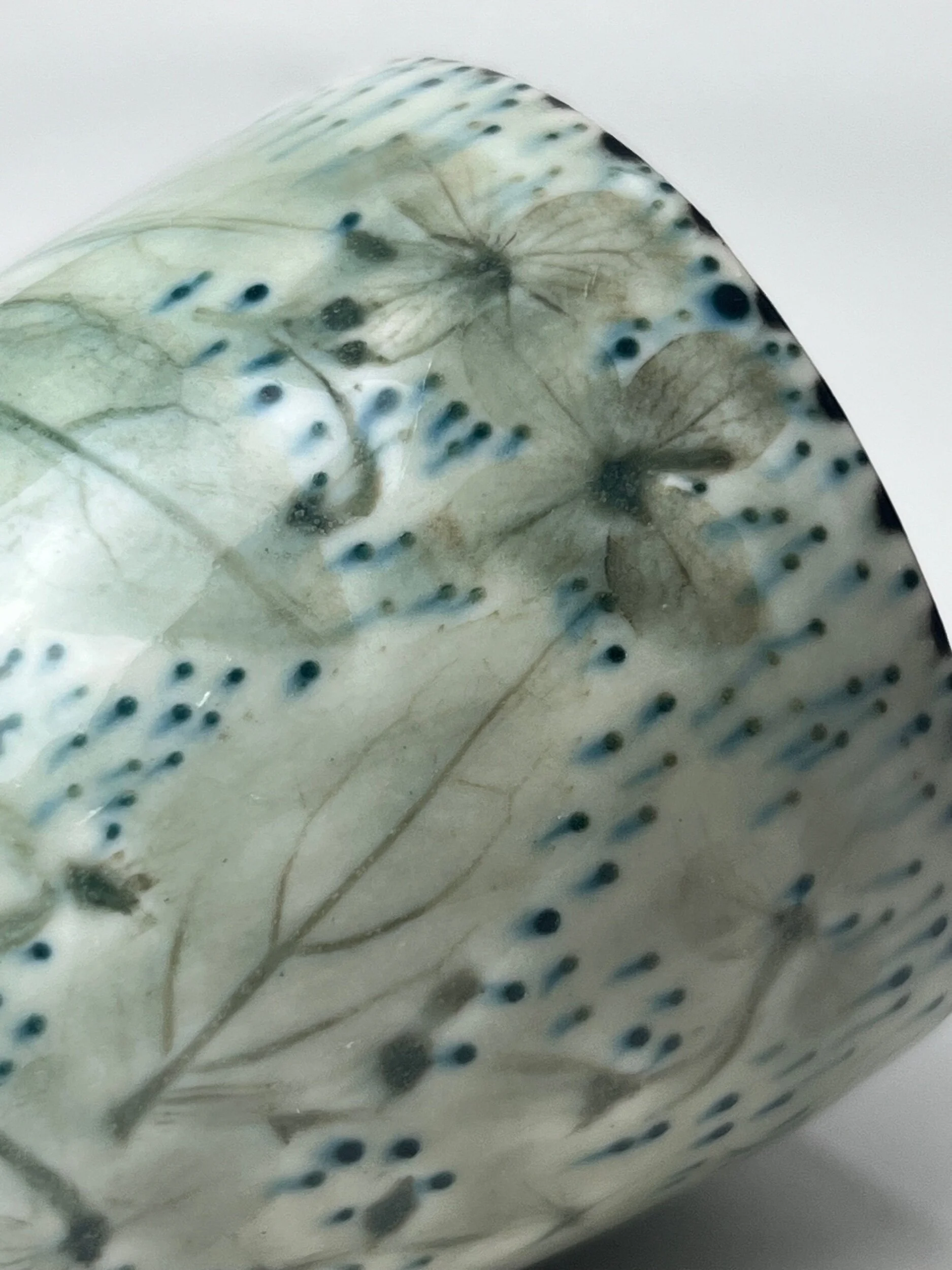 BAC393E0-0ABB-4E21-AF44-A0649D86E8D5