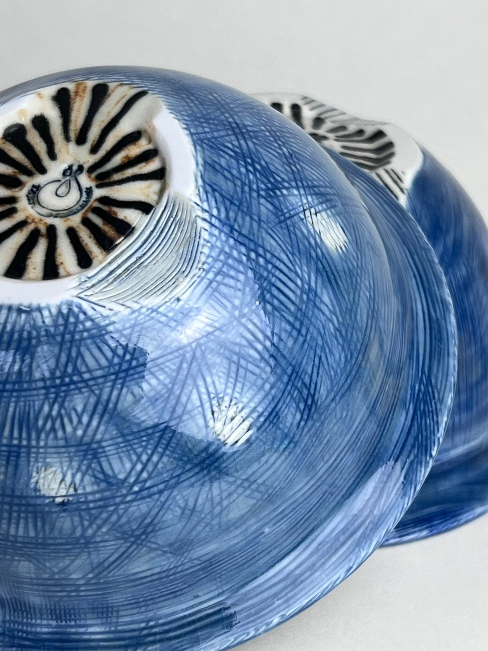 2DE79EB3-A1DD-4EBD-94EF-88F2E3E1AFB1