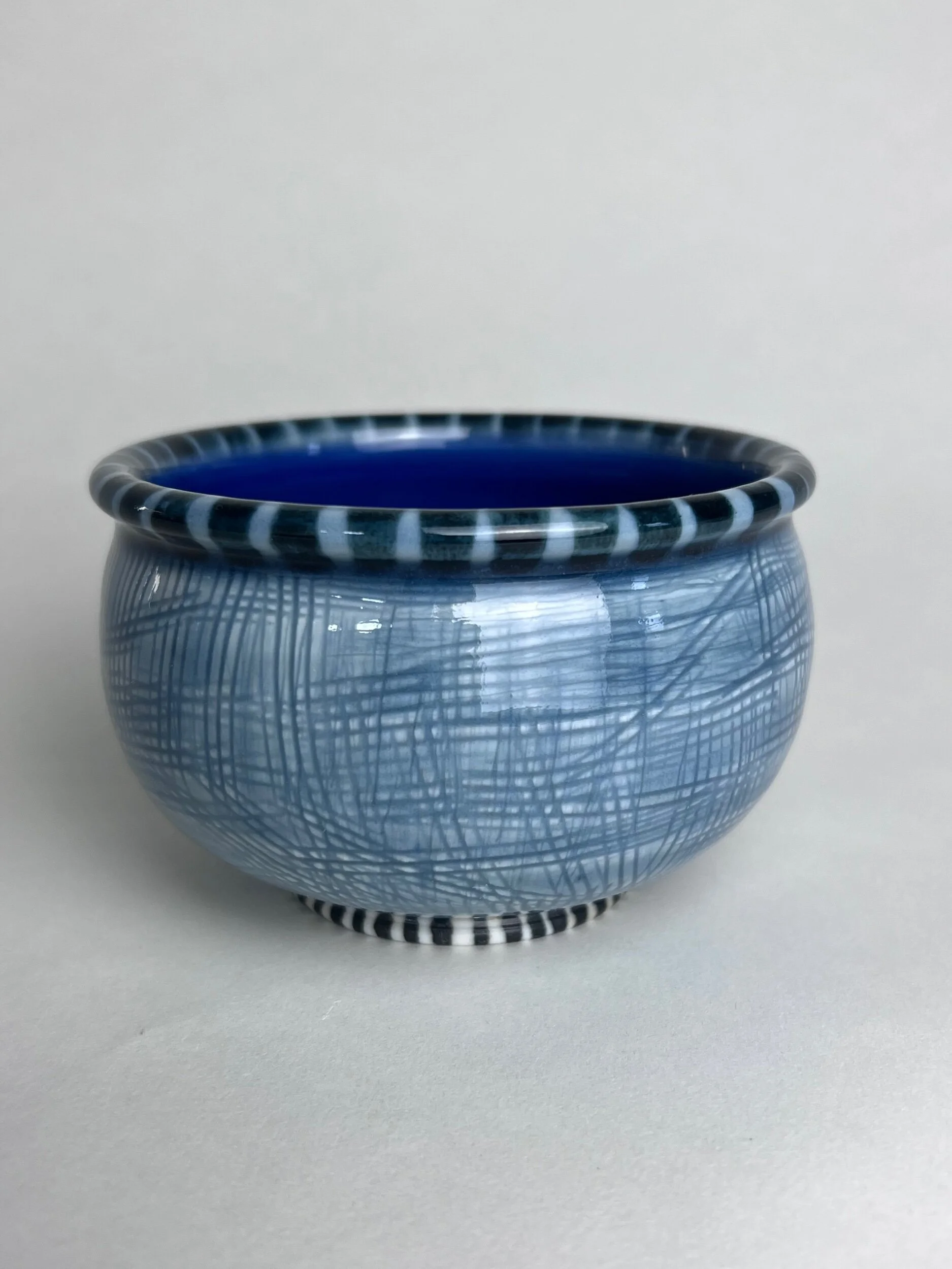 EC3C1393-1B85-4EDB-B3C6-3BF75F3B4AFE