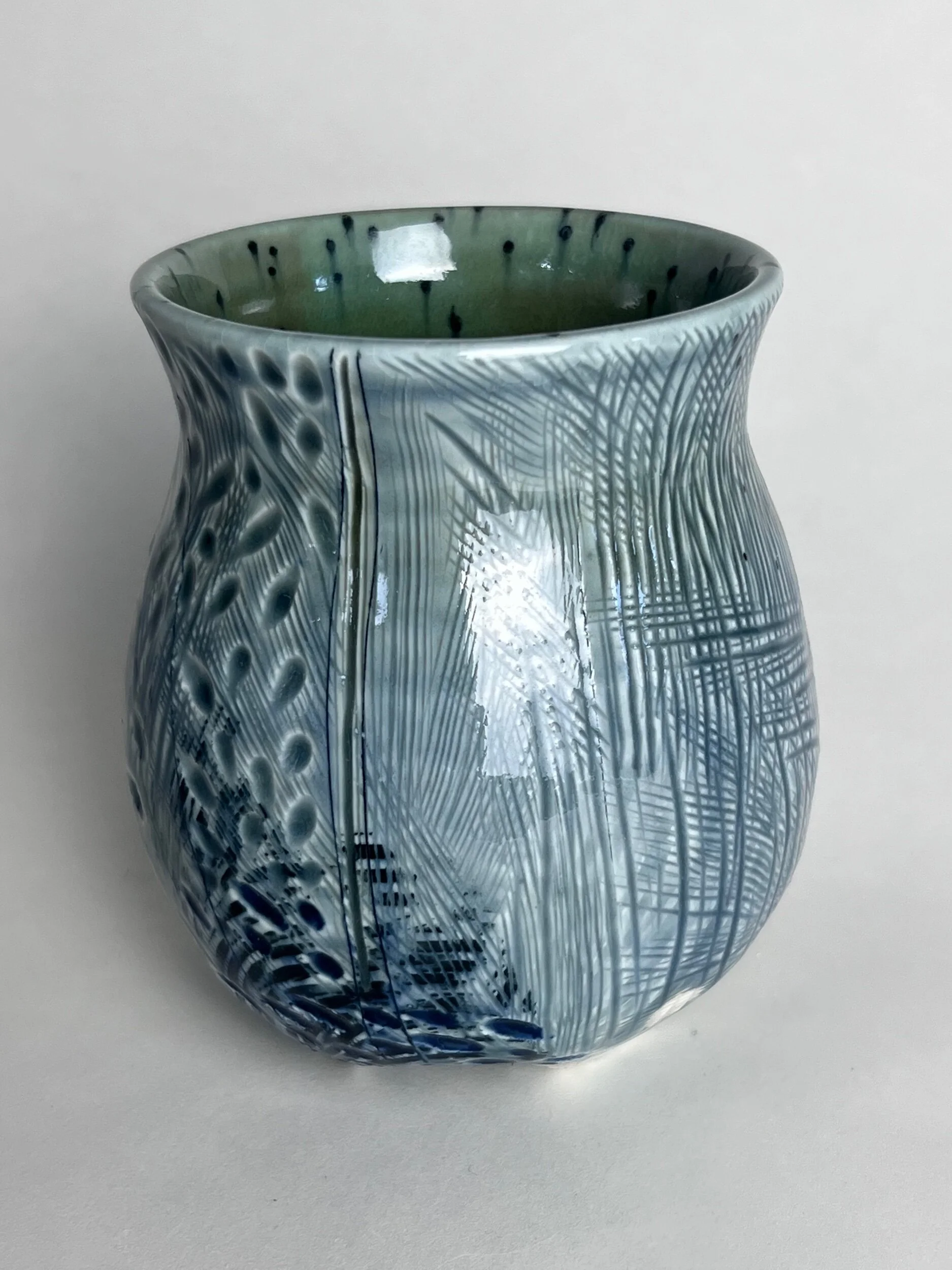 6182C9E4-0C69-48FE-B0BA-8AEC41591424