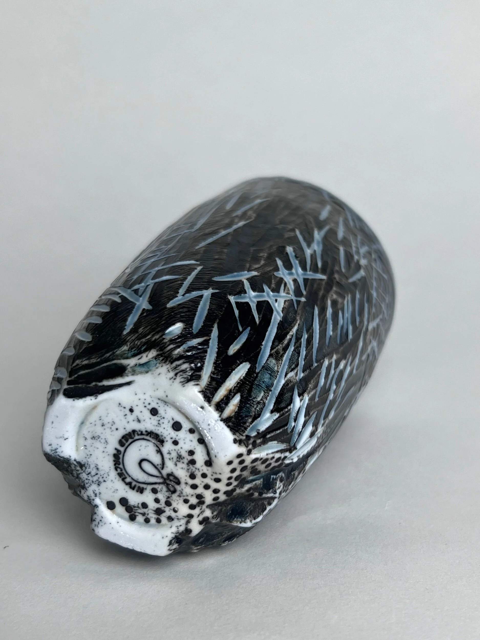 9F356B9F-D82C-454C-B752-525D765BE9B7