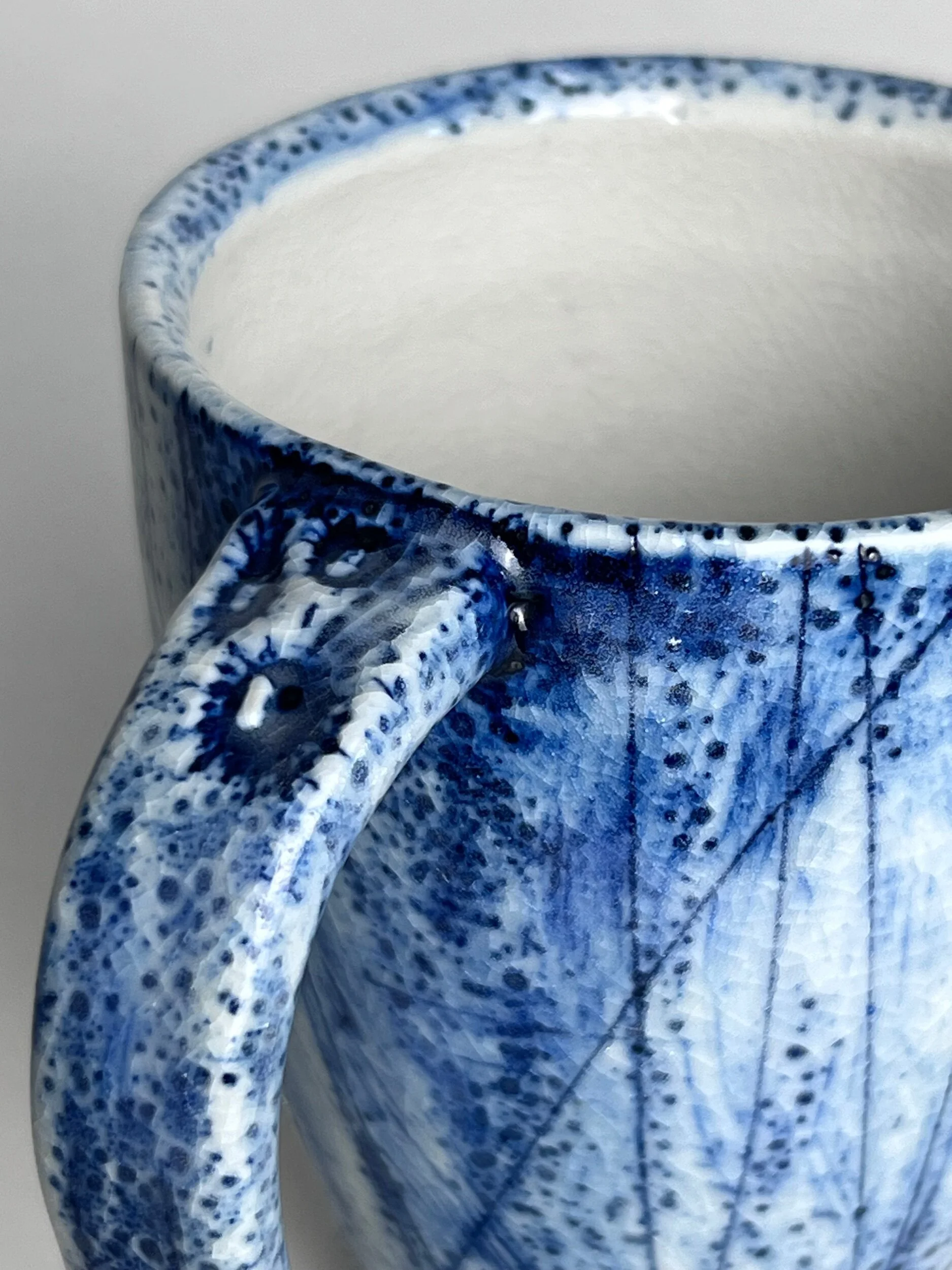 22DF0355-5CA4-4E24-8747-5F3B0482D37D