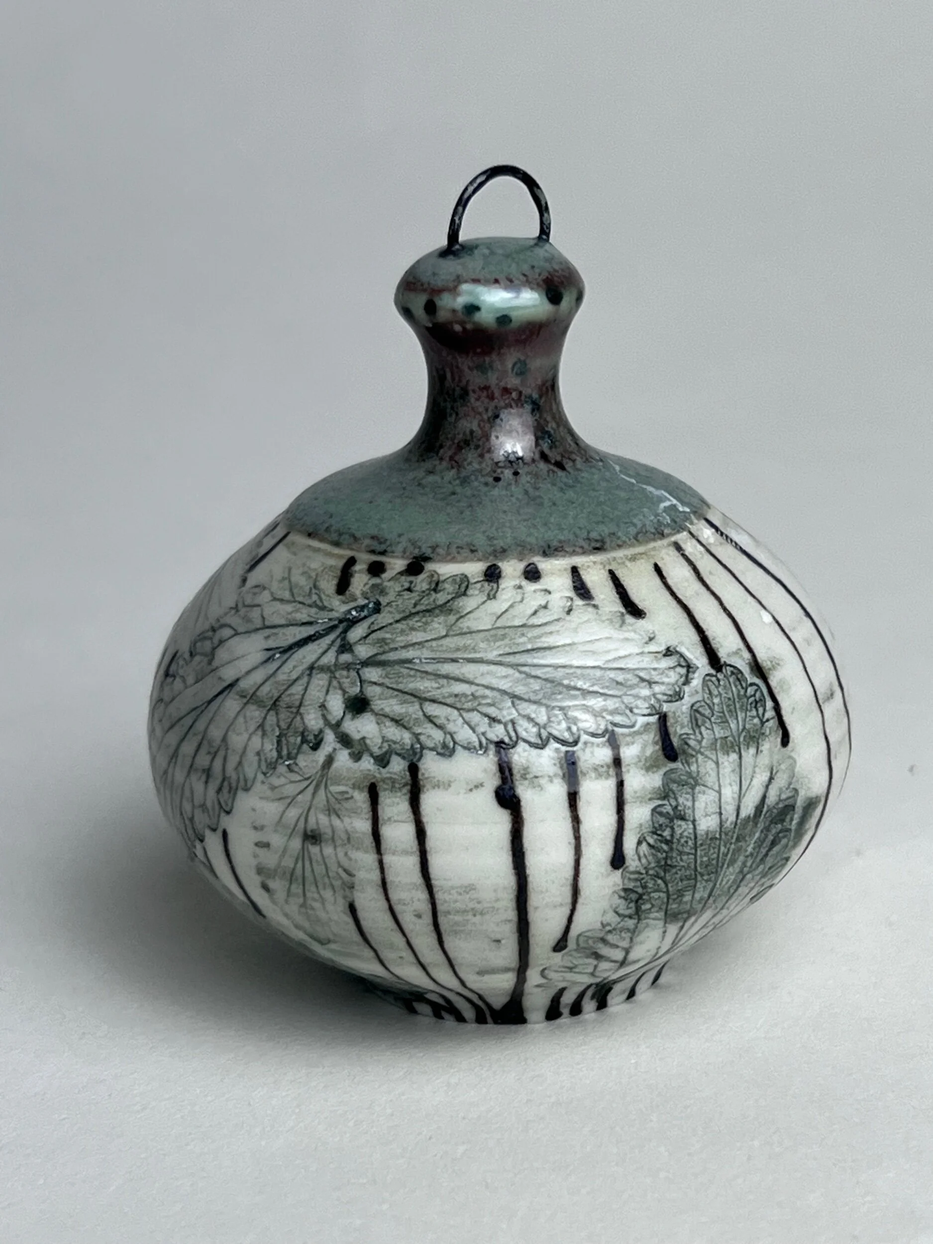 0D1C9896-3156-41BD-B567-33F156B05CC8