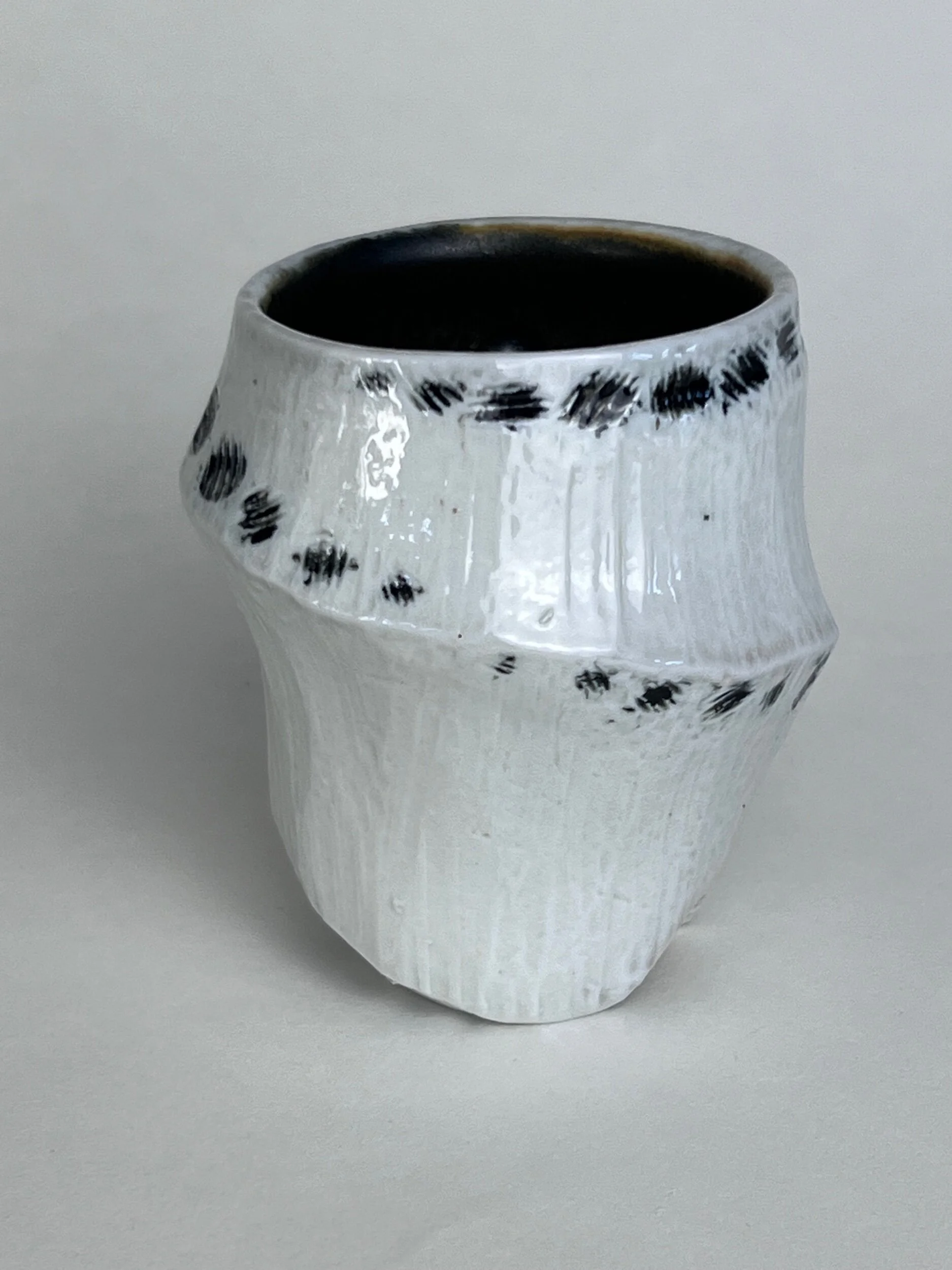 0DD35145-1A81-48E5-AC3F-7770B3F14ED8