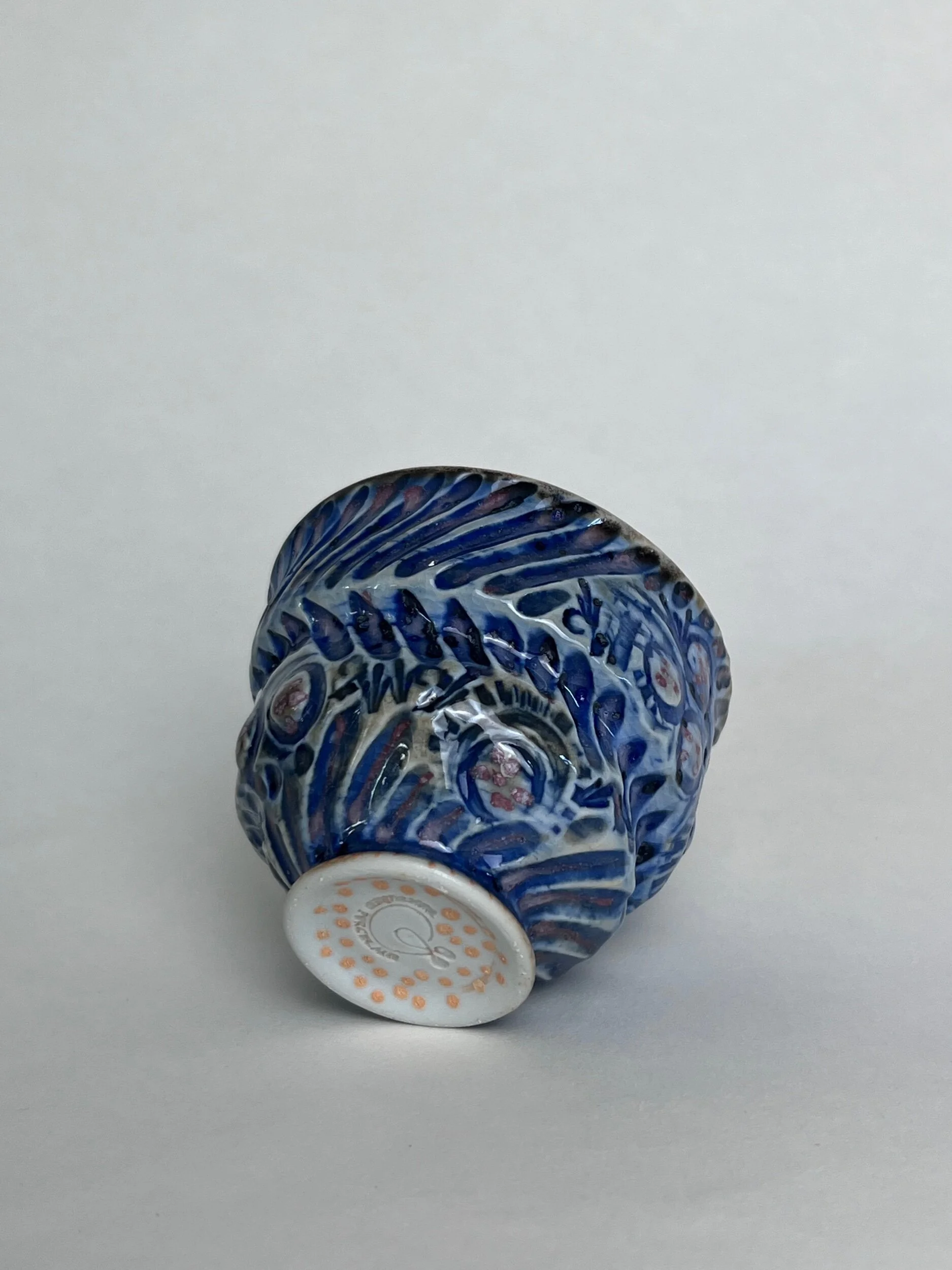 22E041FF-5D63-409B-8B8F-8A36C1E0E854