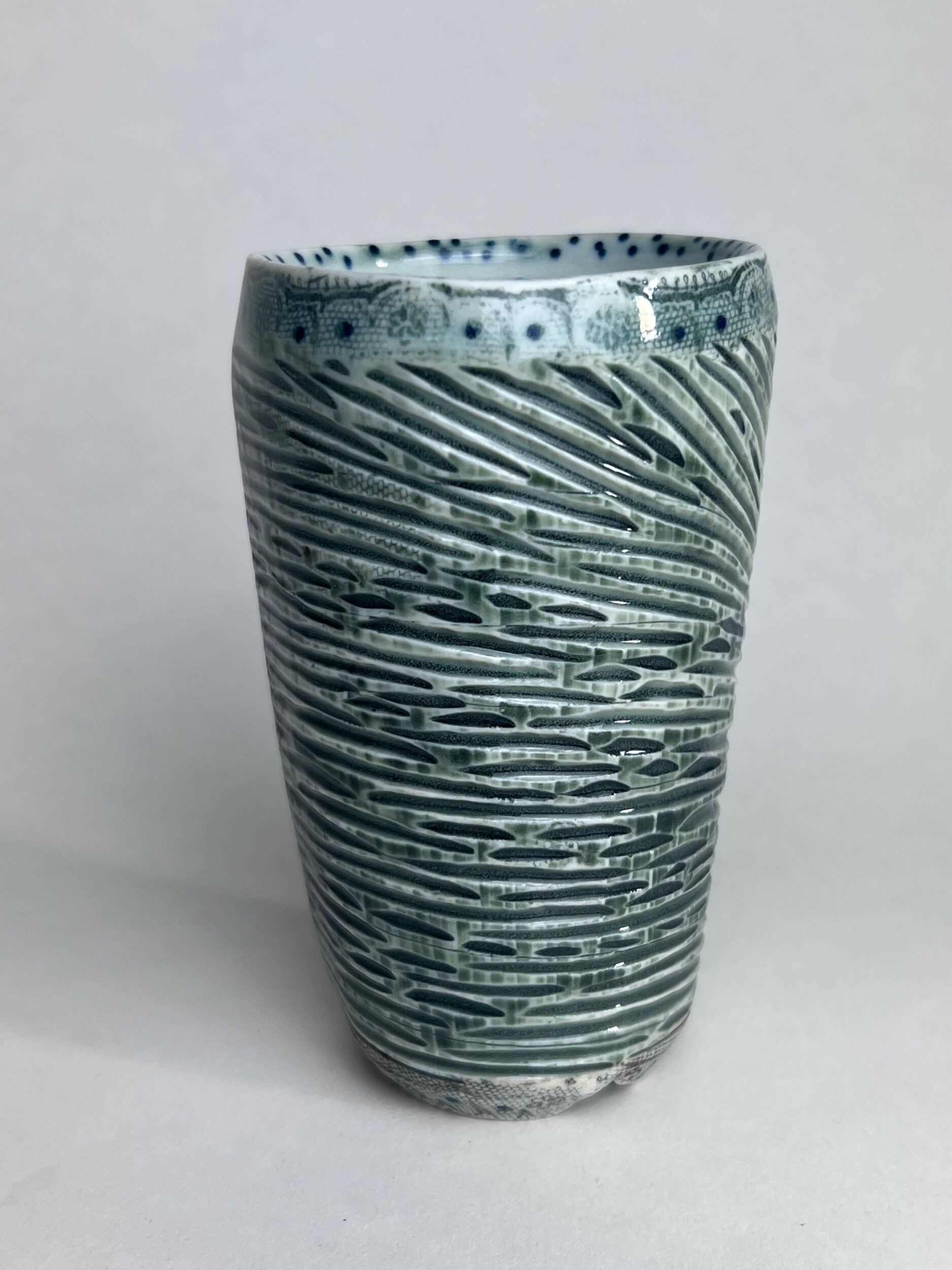 9F0E4464-4604-44E5-8A36-79138D4813C4