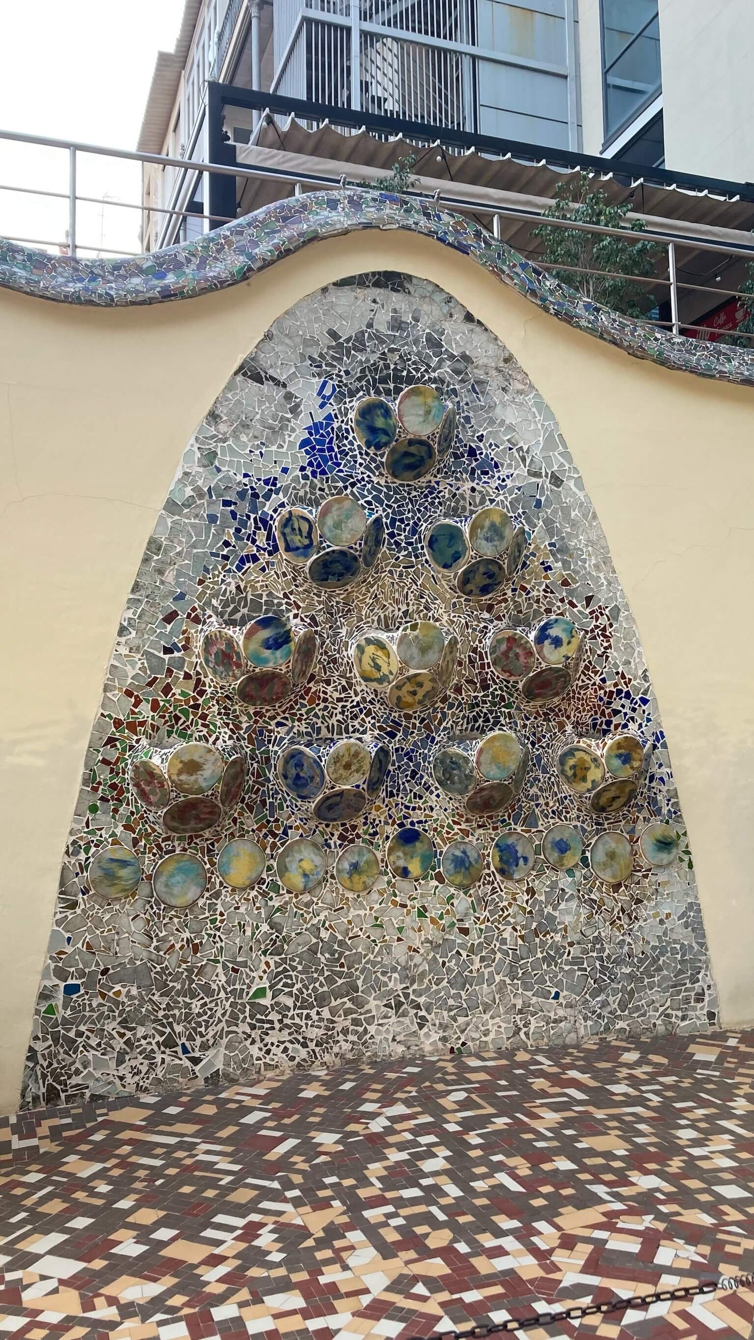 Mosaic planter wall at Casa Batllo.jpeg
