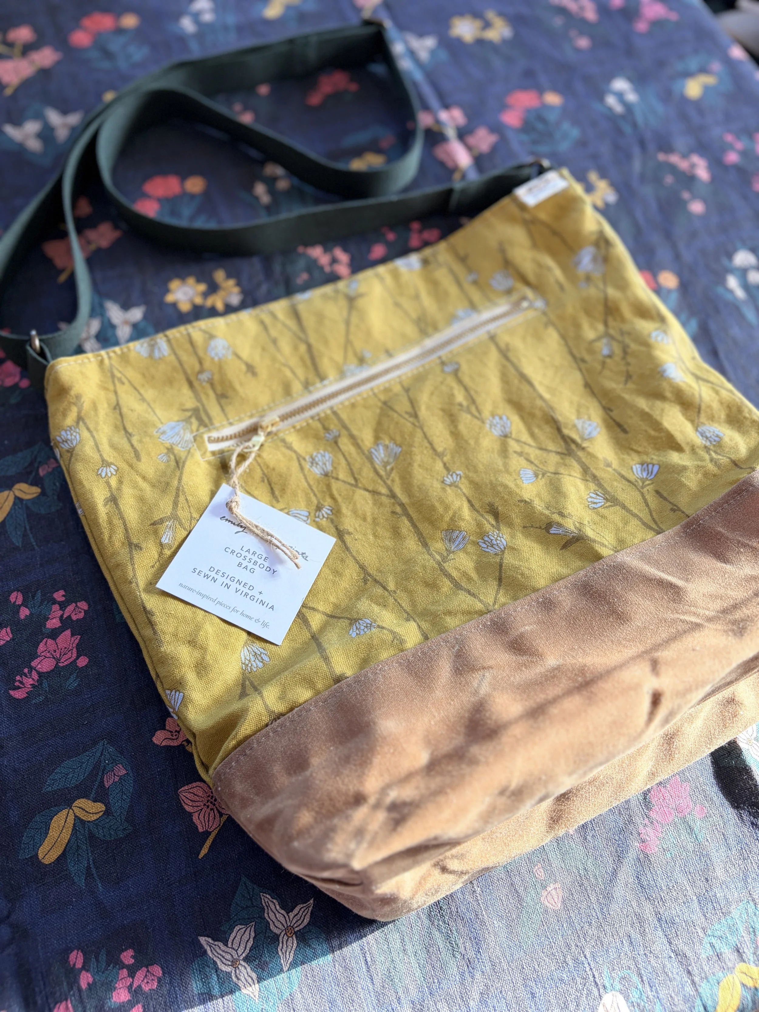 Large Crossbody - Chicory