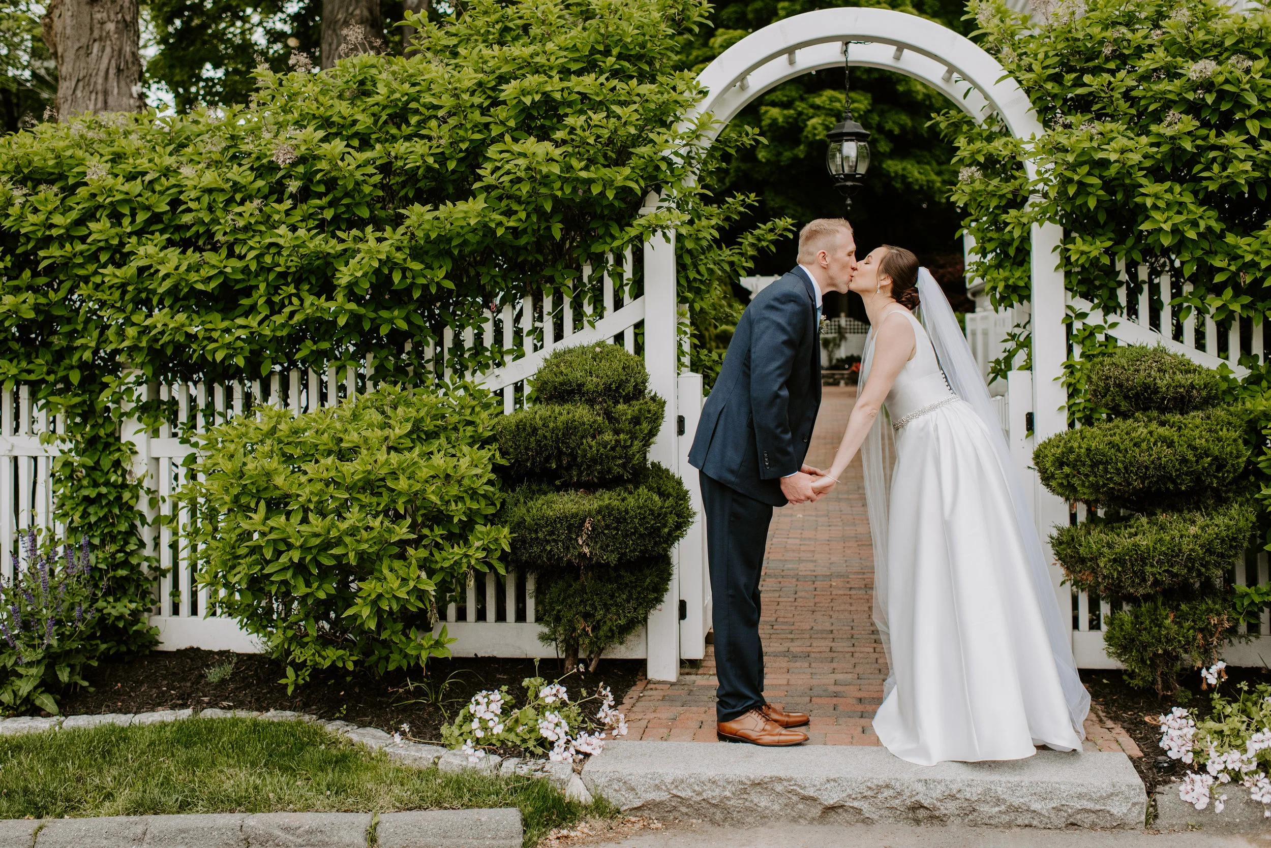 Kristine+Mike-Sneak-Peak-The-Commons-1854-9726.jpg