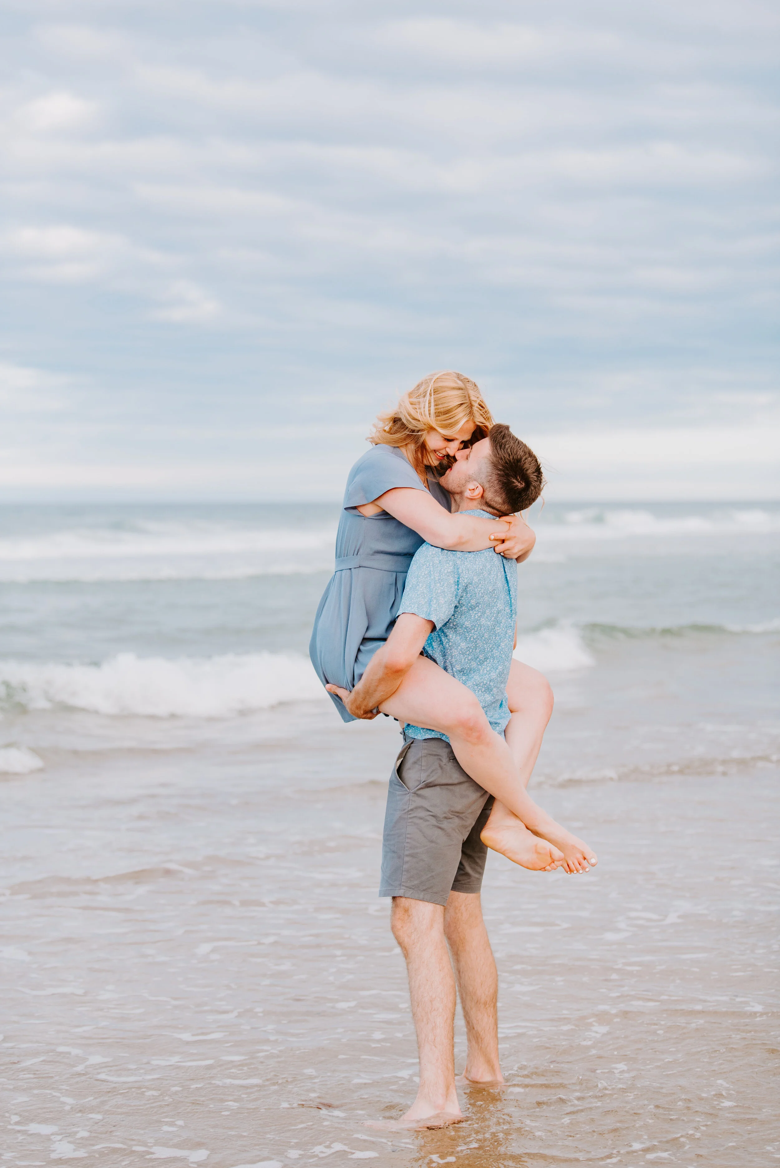 A Picturesque Cape Cod Summer Engagement : Farrell + Erik