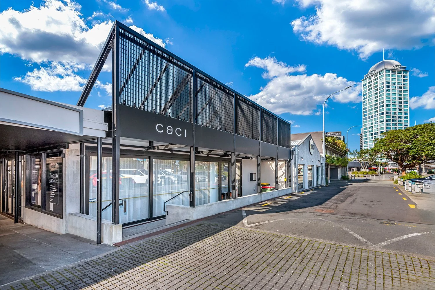 Parkway Arcade 4.jpg