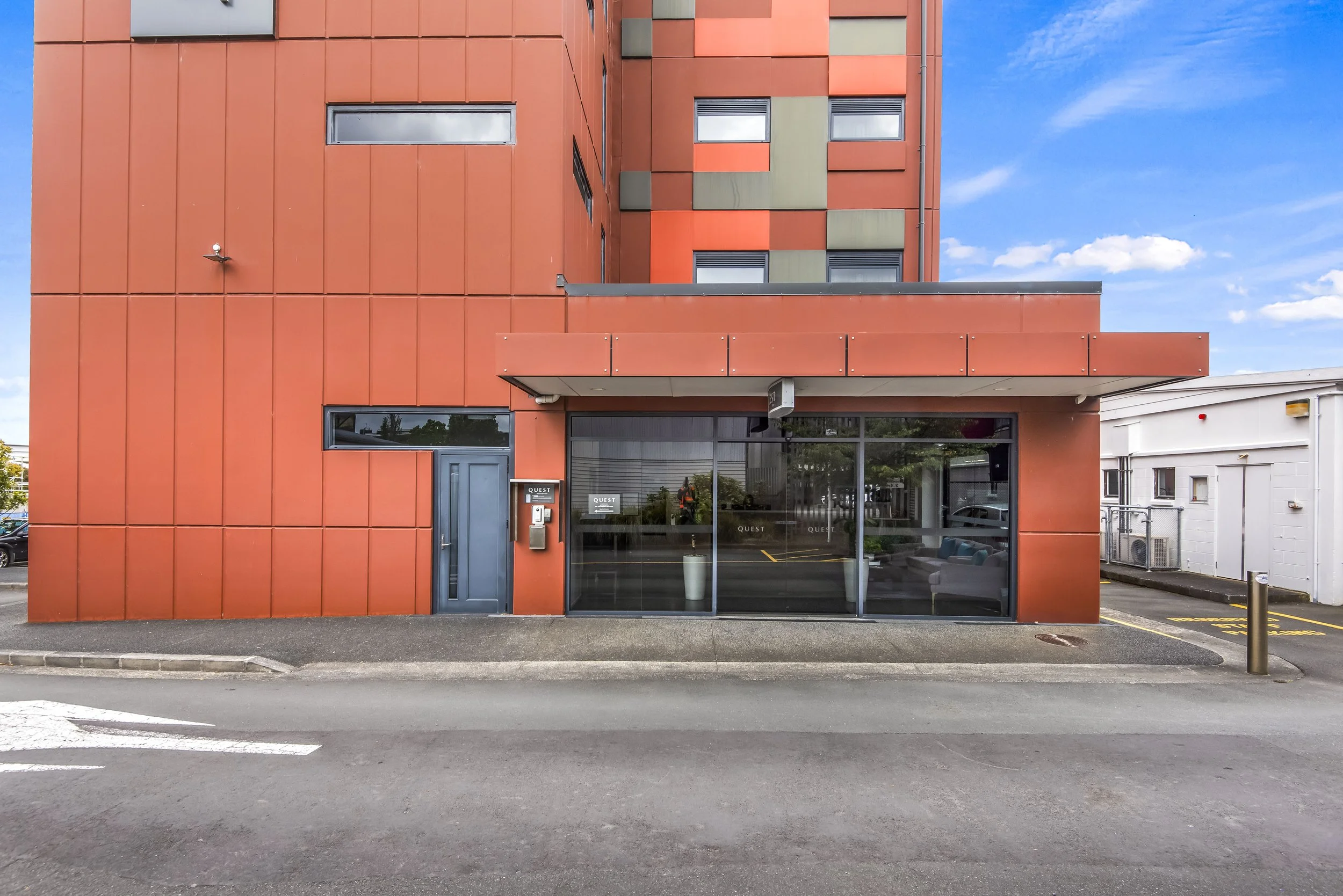 Quest Hotel - 004.jpg