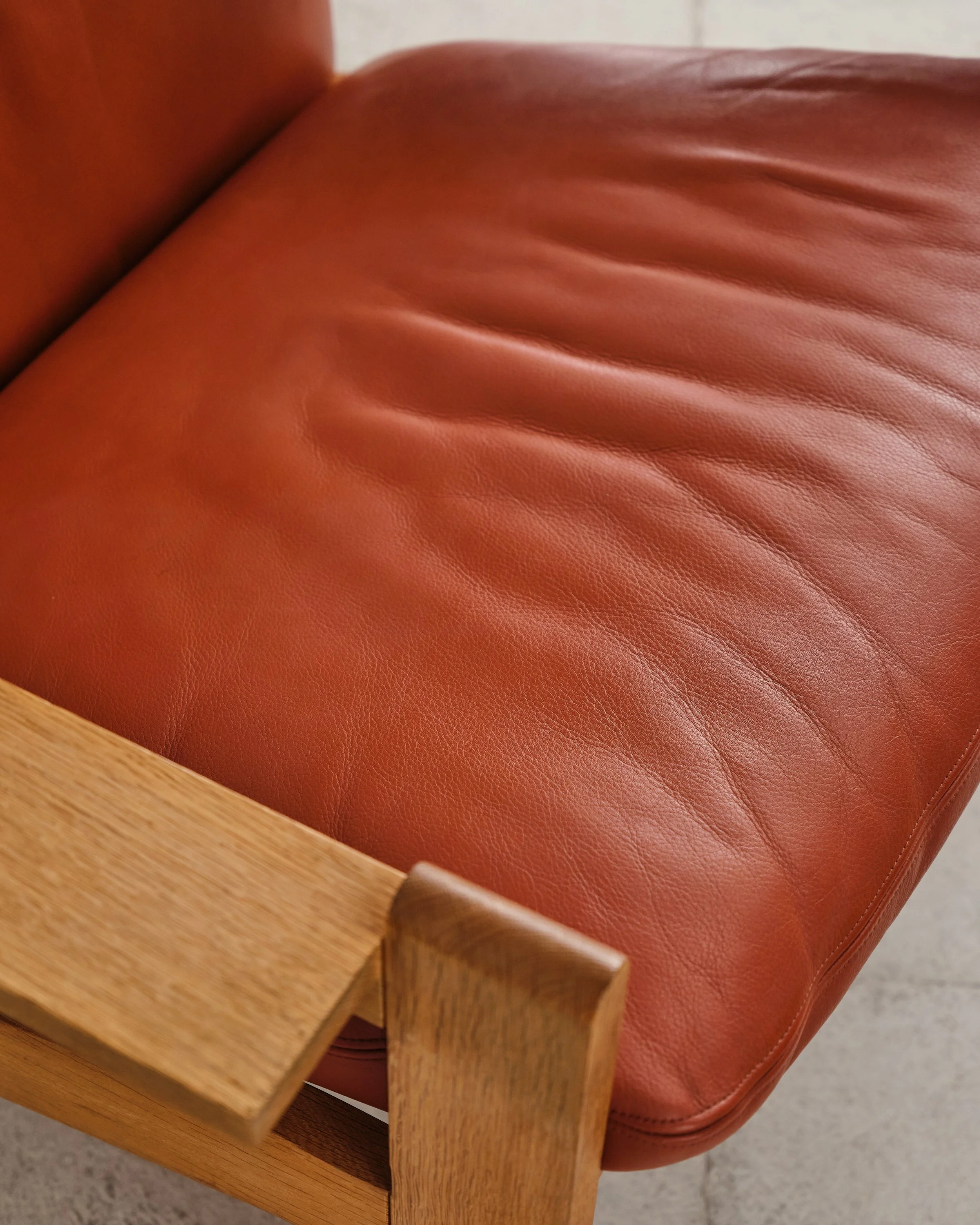 Tage-Poulsen-lounge-chairs-set-ottoman-mid-century-modern-furniture-mucmodern-19.jpg