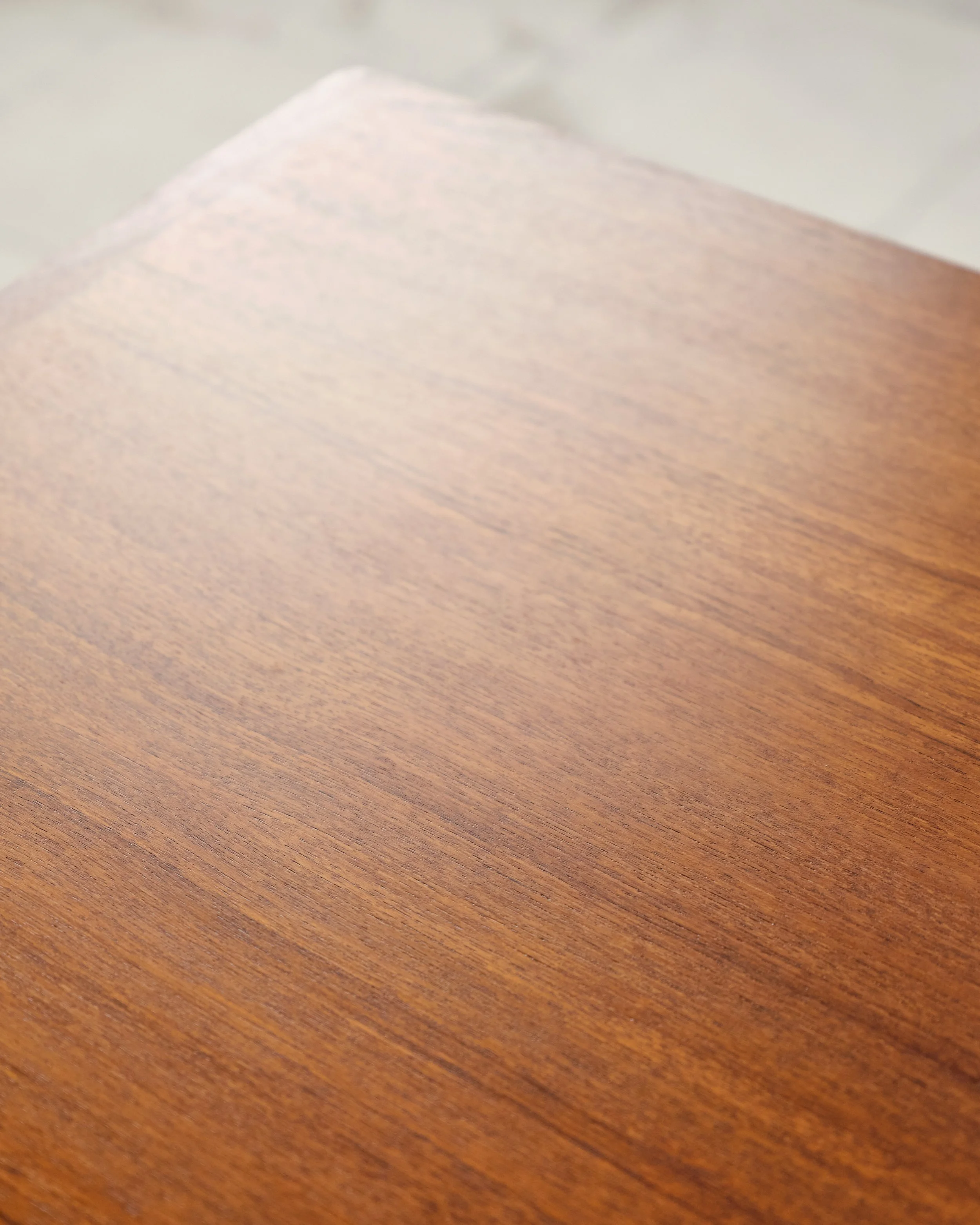 Tisch-table-poul-hundevad-mid-century-modern-furniture-mucmodern-14.jpg