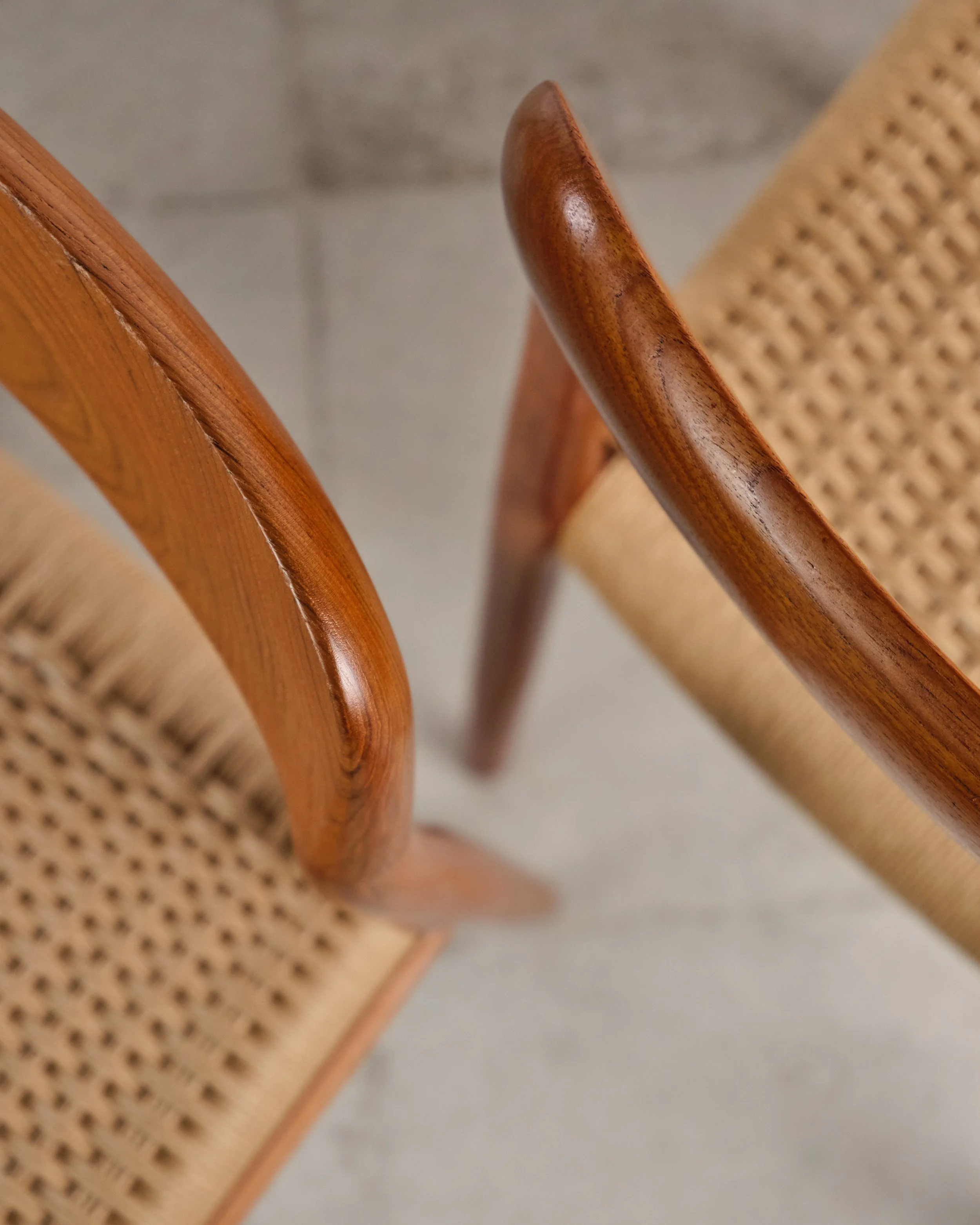 niels-moller-75-teak-chair-stuhl-set-mid-century-modern-furniture-mucmodern-15.jpg