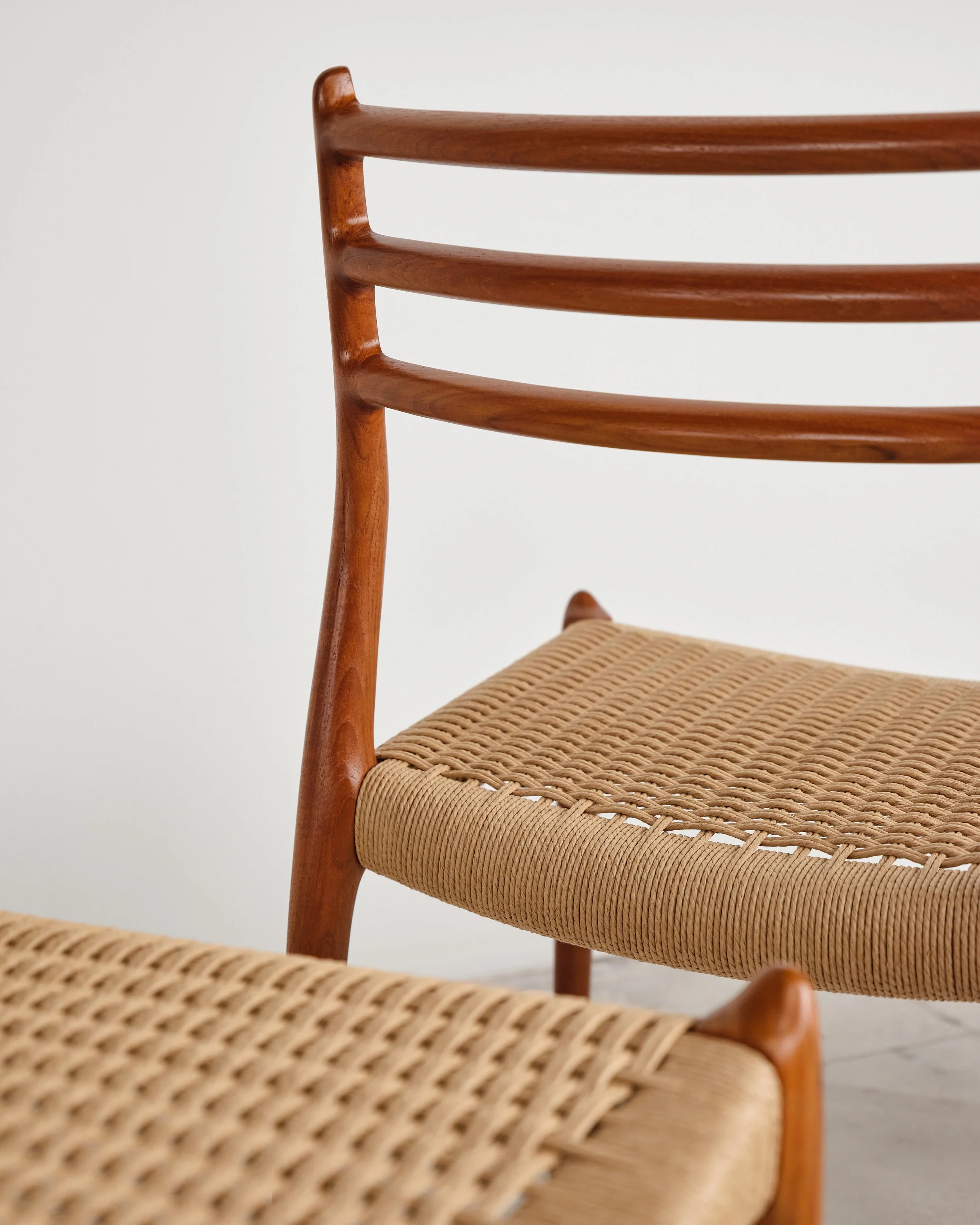 niels-moller-78-teak-chair-stuhl-set-mid-century-modern-furniture-mucmodern-21.jpg