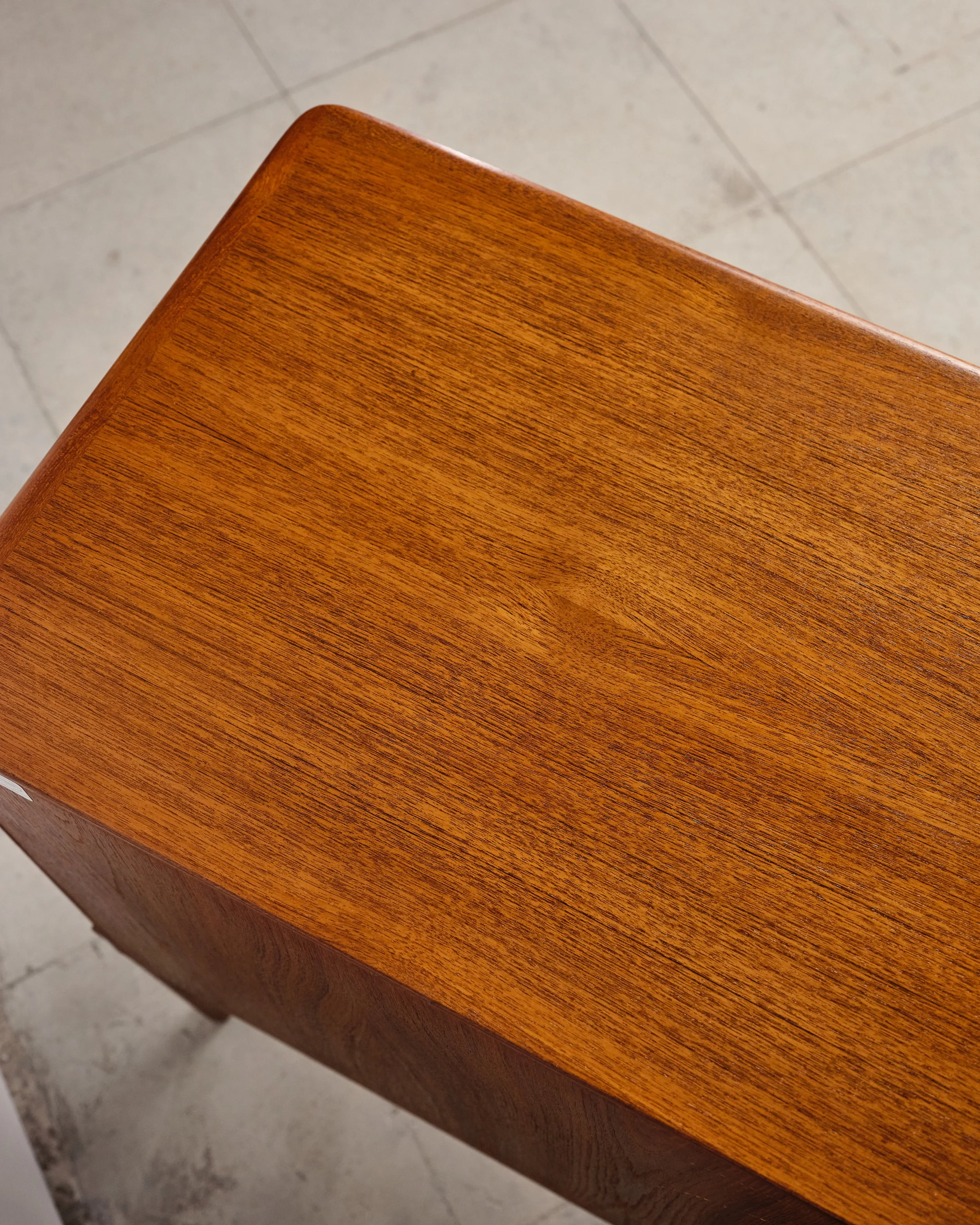 henry-w-klein-credenza-bramin-sideboard-teak-anrichte-mid-century-modern-furniture-mucmodern-30.jpg