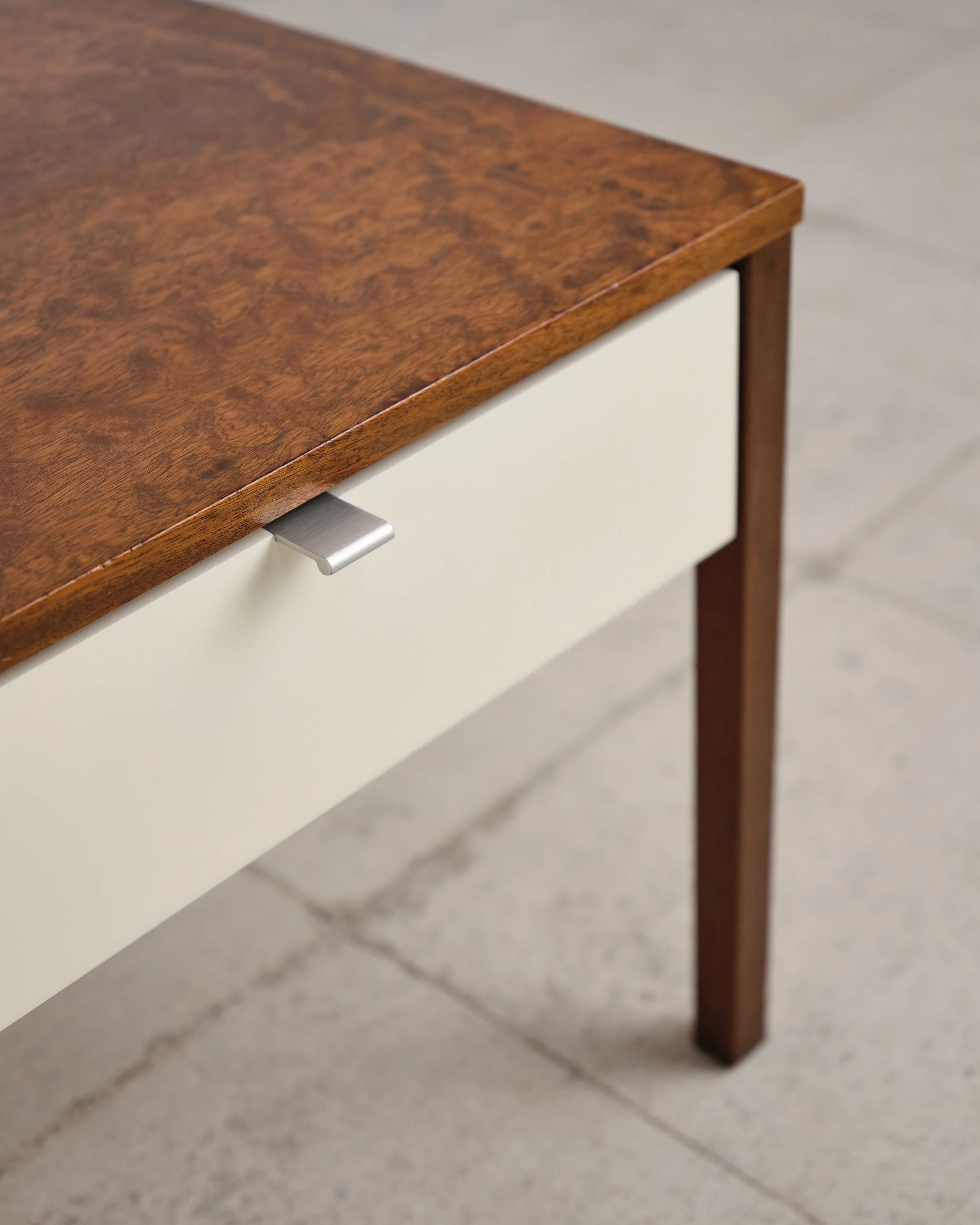 florence-knoll-international-bedside-table-nightstand-mid-century-modern-furniture-mucmodern-13.jpg