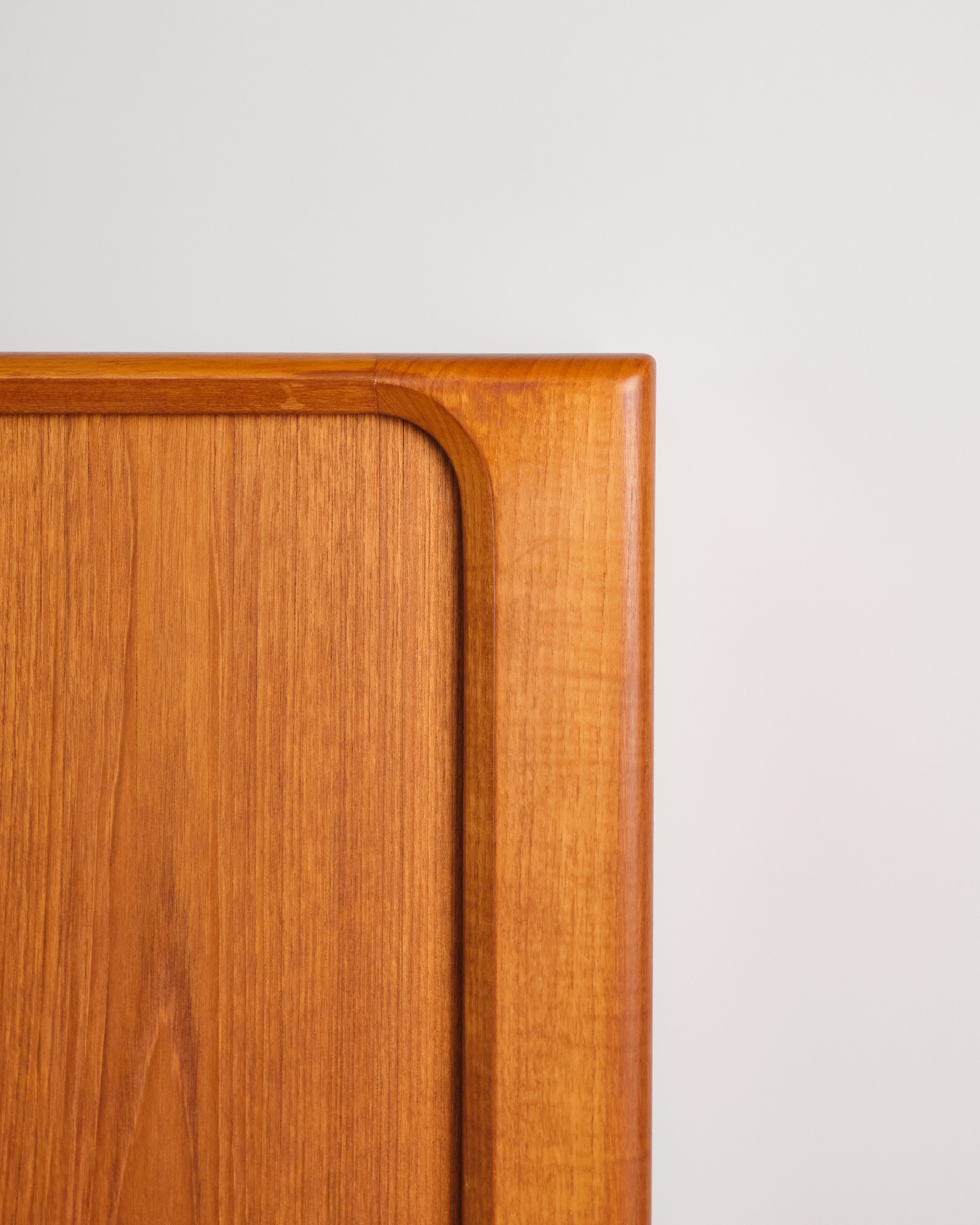 bernhard-pedersen-highboard-bps-mid-century-modern-furniture-mucmodern-26.jpg