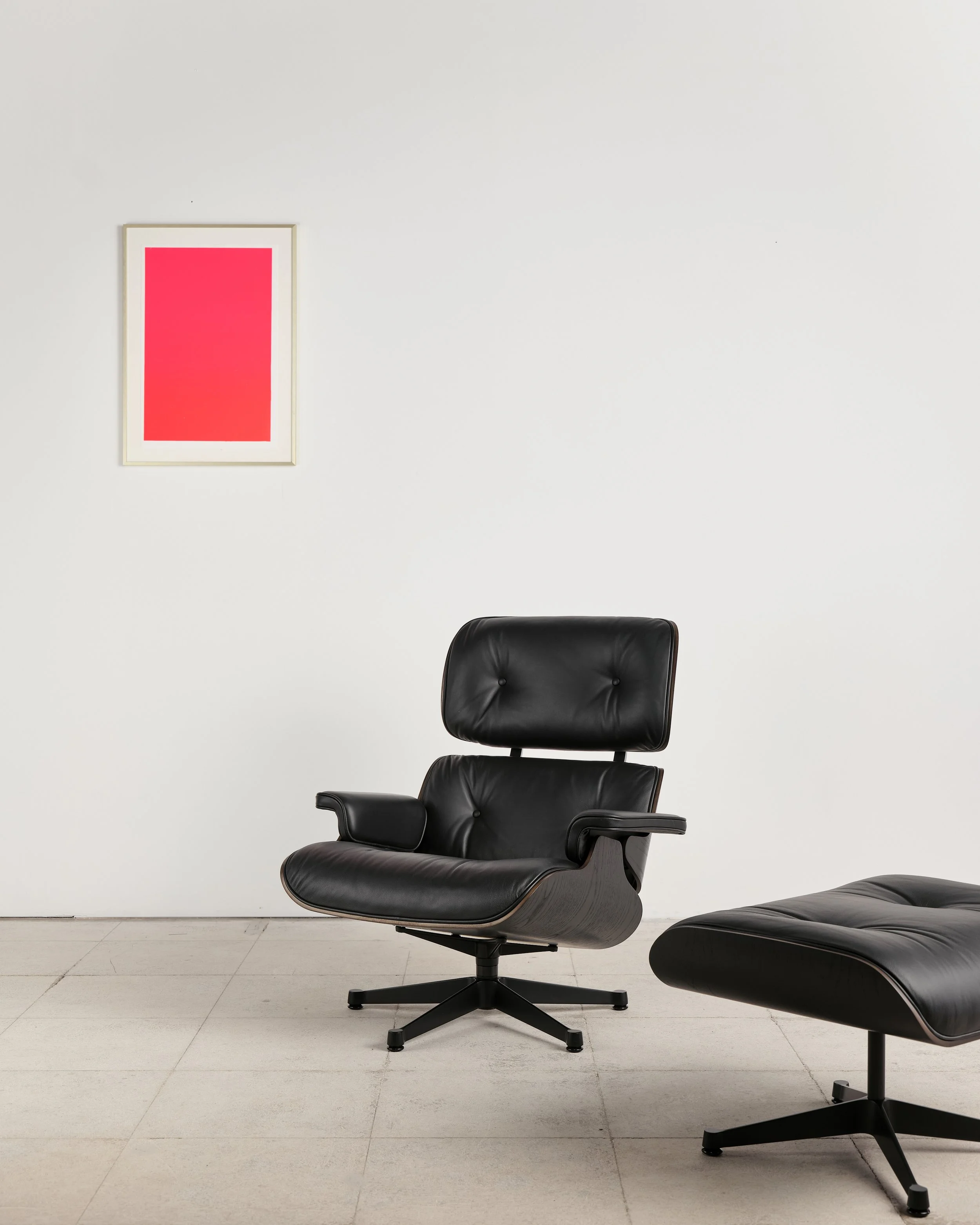 eames-lounge-chair-ottoman-schwarz-black-vitra-mid-century-modern-furniture-mucmodern-6.jpg