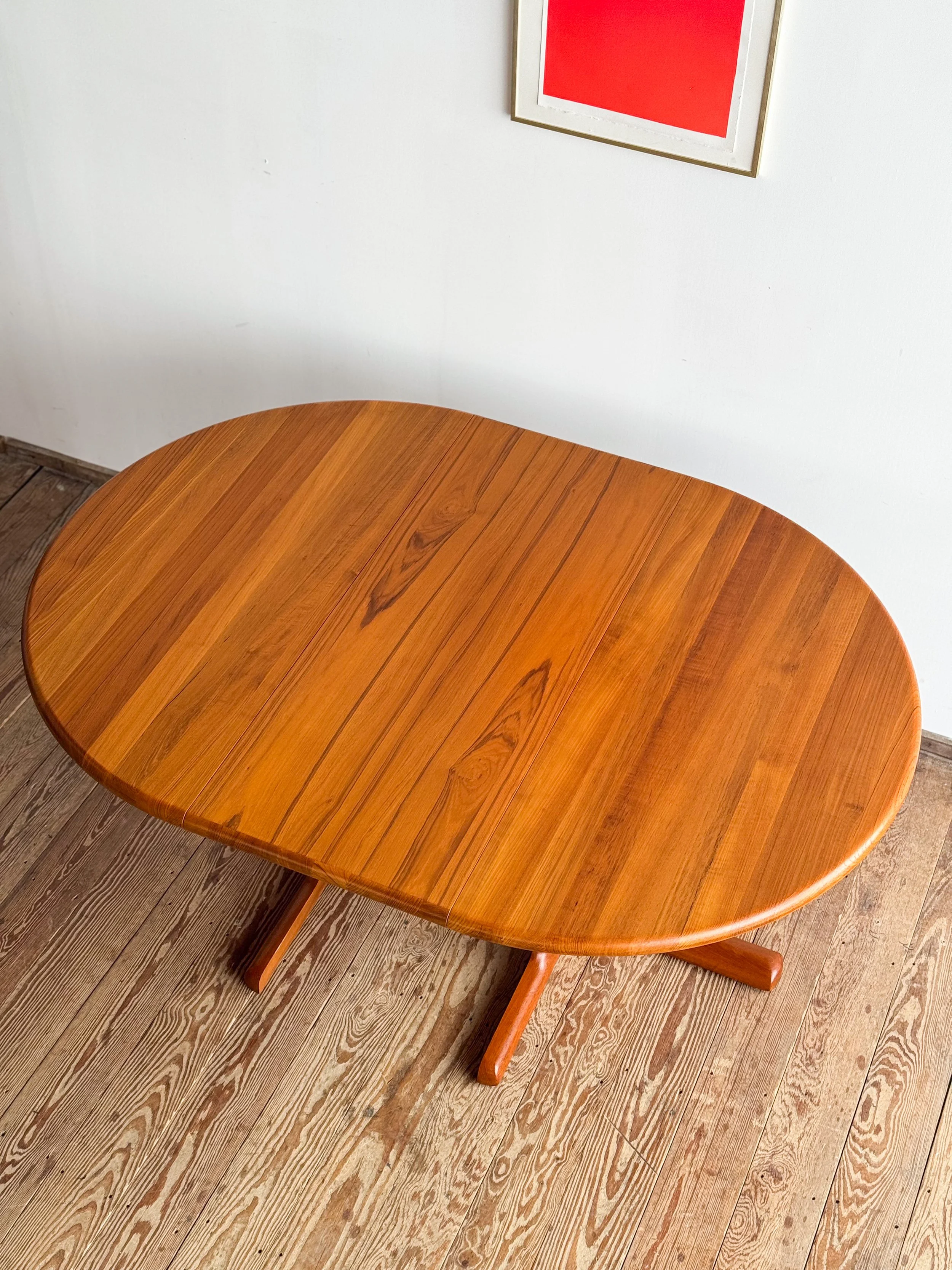 dyrlund-esstisch-rund-ausziehbar-teak-mid-century-modern-furniture-mucmodern-7.jpg