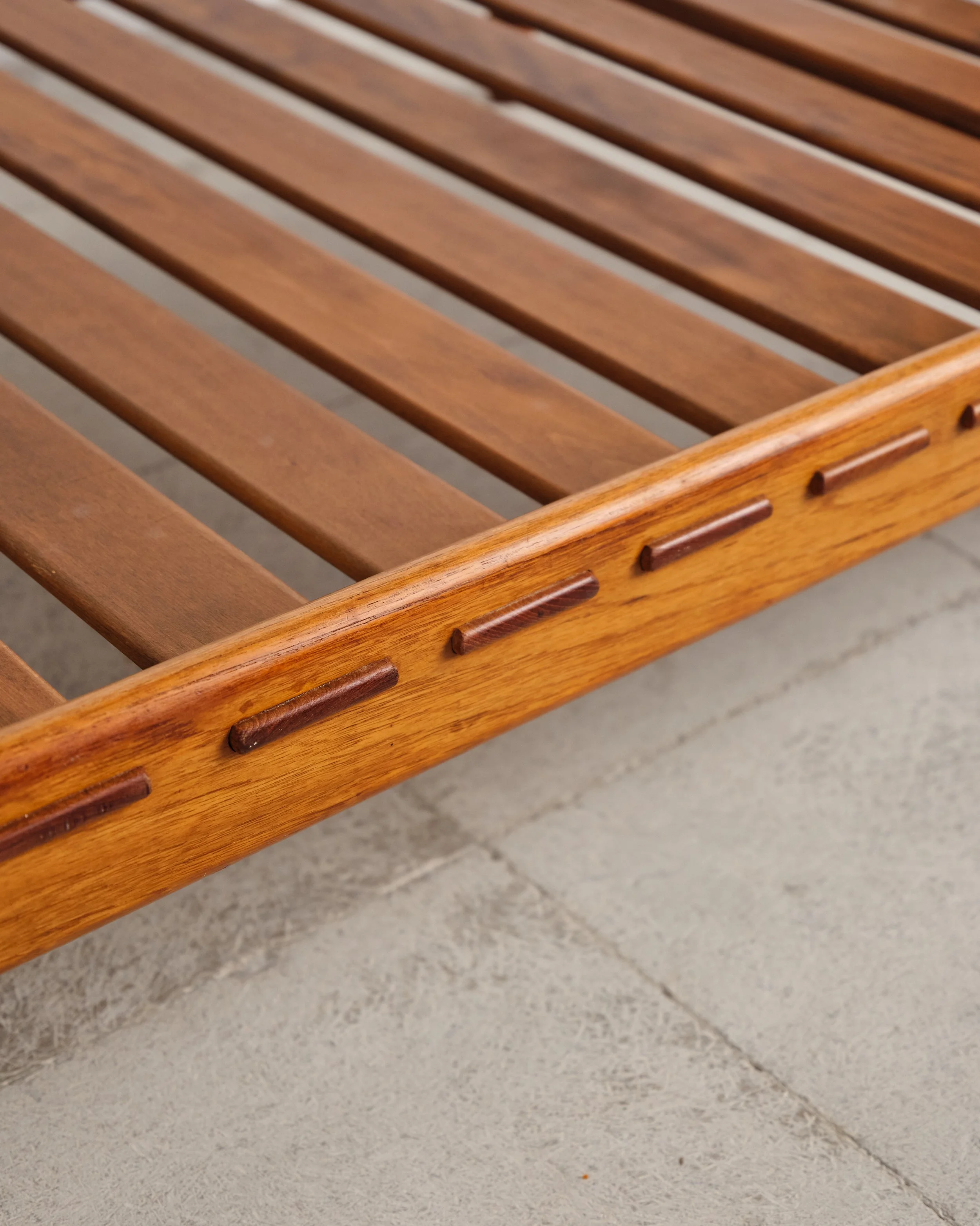 daybed-teak-wood-bed-mid-century-modern-furniture-mucmodern-13.jpg