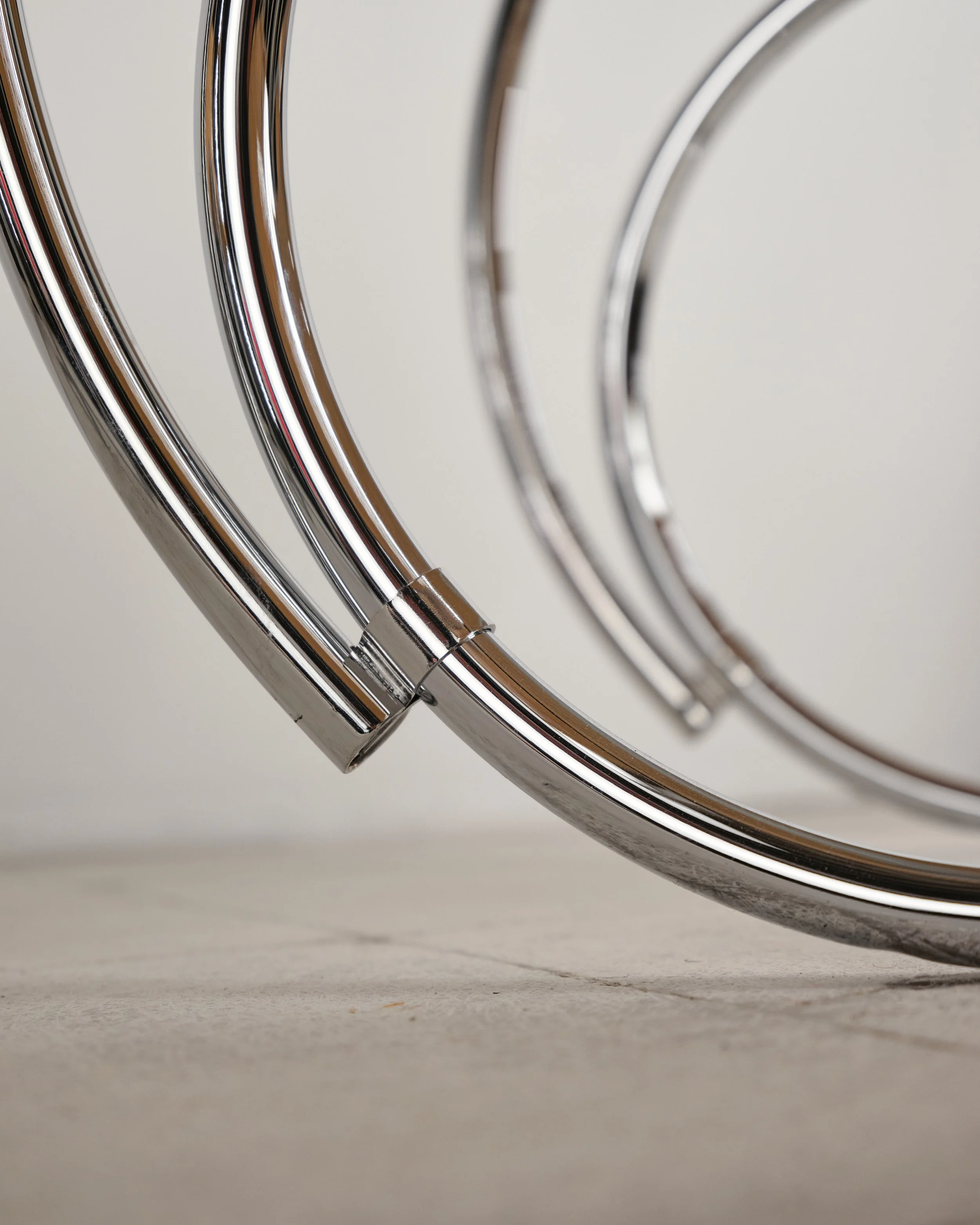 mies-van-der-rohe-MR20-S533RF-thonet-mid-century-modern-furniture-mucmodern-26.jpg