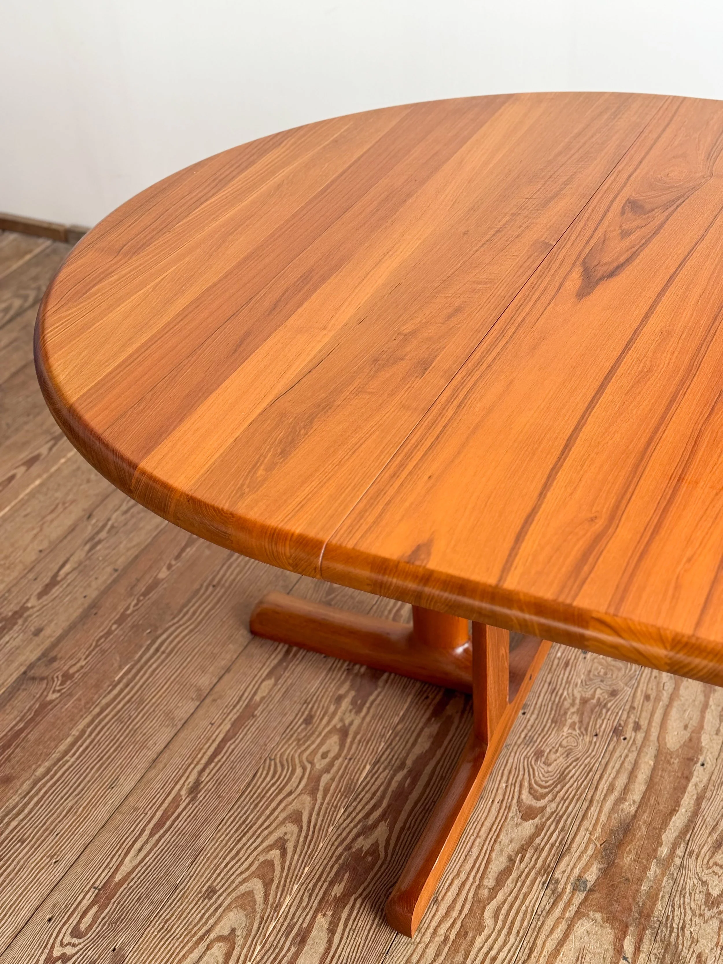 dyrlund-esstisch-rund-ausziehbar-teak-mid-century-modern-furniture-mucmodern-8.jpg