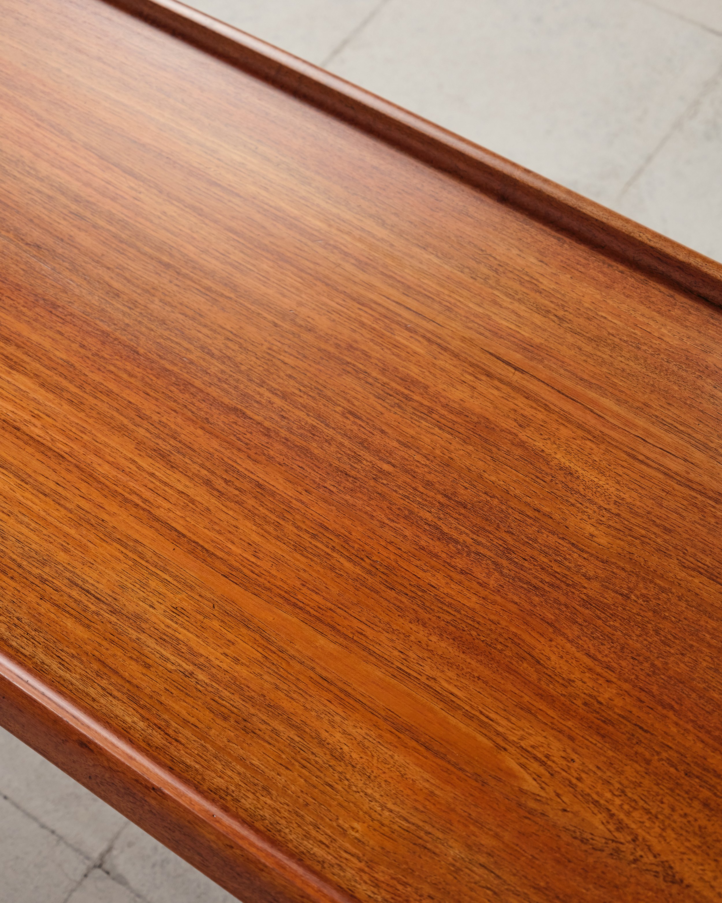 sofatisch-coffee-table-grete-jalk-mid-century-modern-furniture-mucmodern-14.jpg