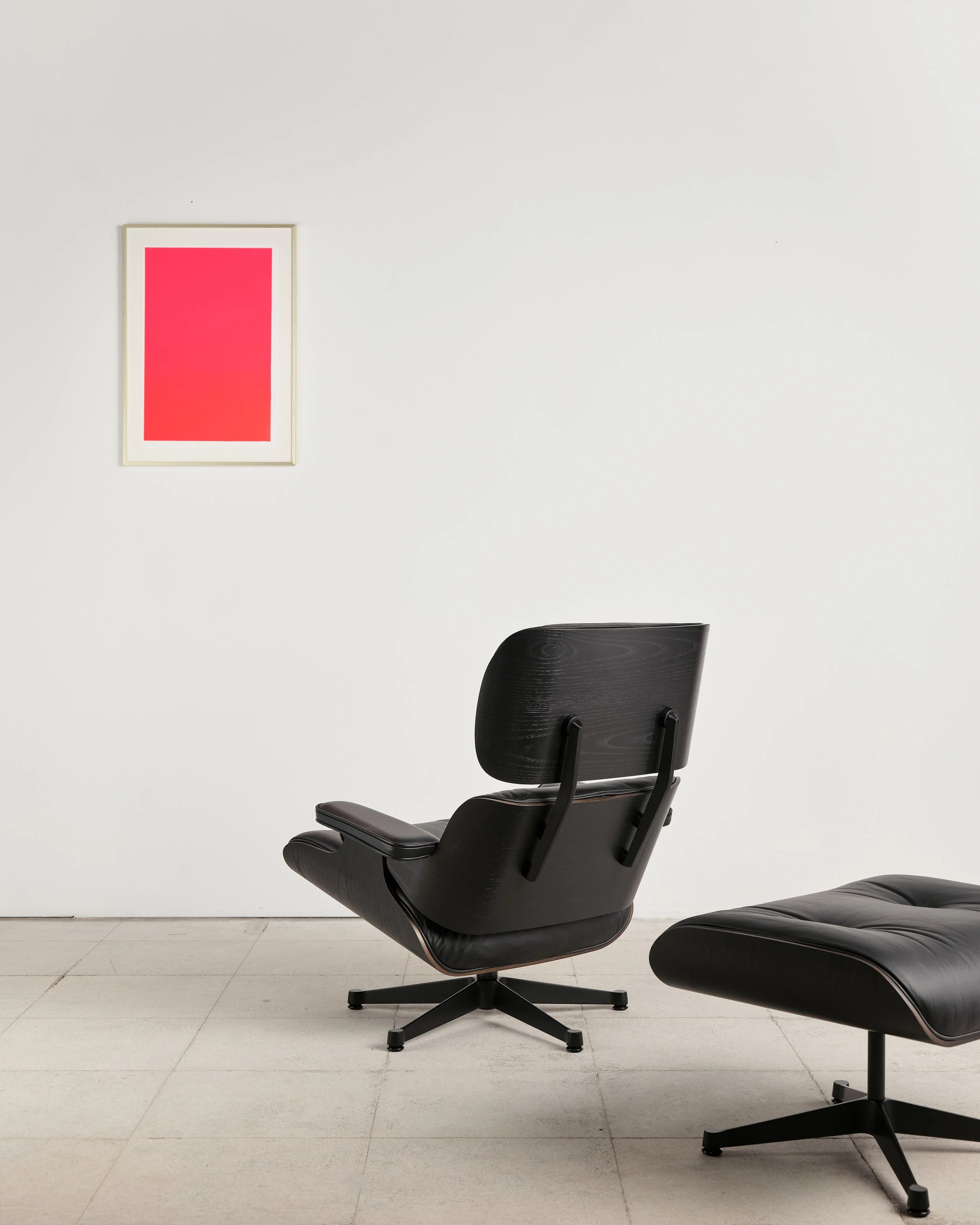 eames-lounge-chair-ottoman-schwarz-black-vitra-mid-century-modern-furniture-mucmodern-8.jpg