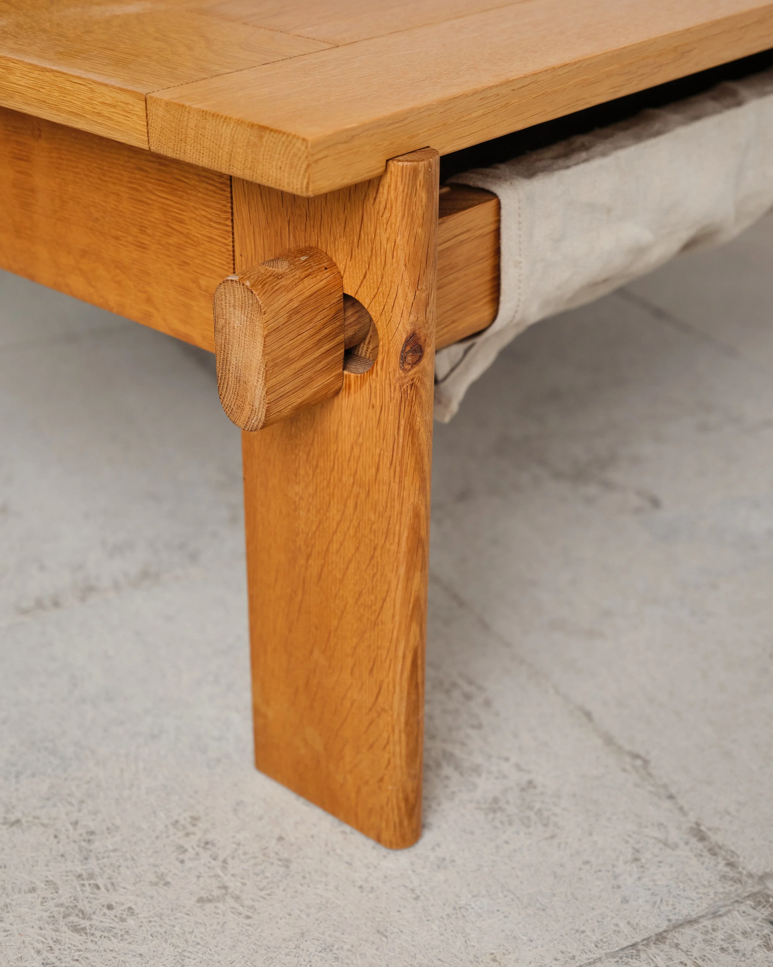Tage-Poulsen-coffee-table-sofa-tisch-mid-century-modern-furniture-mucmodern-14.jpg