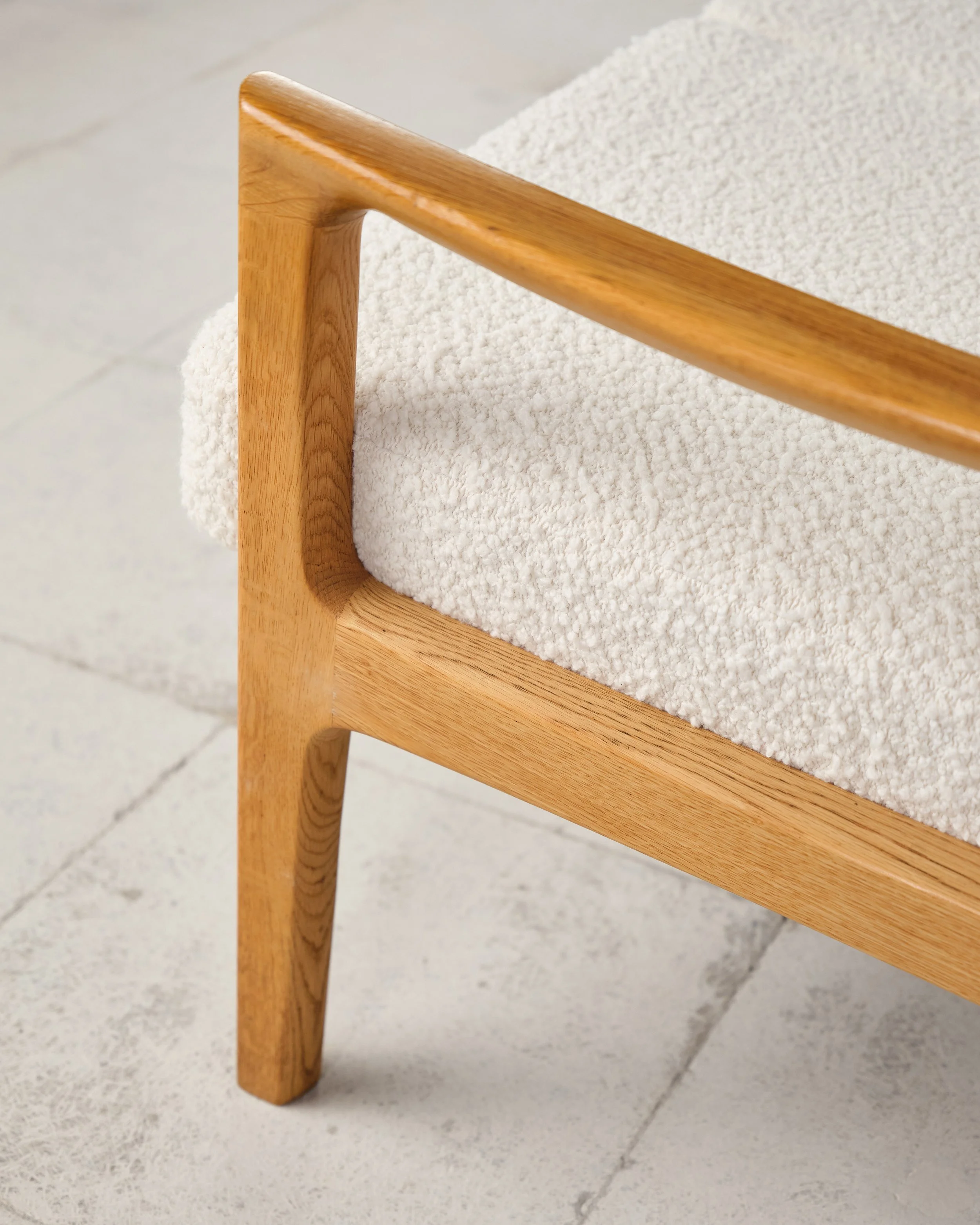 ole-wanscher-sofa-oak-eiche-white-mid-century-modern-furniture-mucmodern-19.jpg