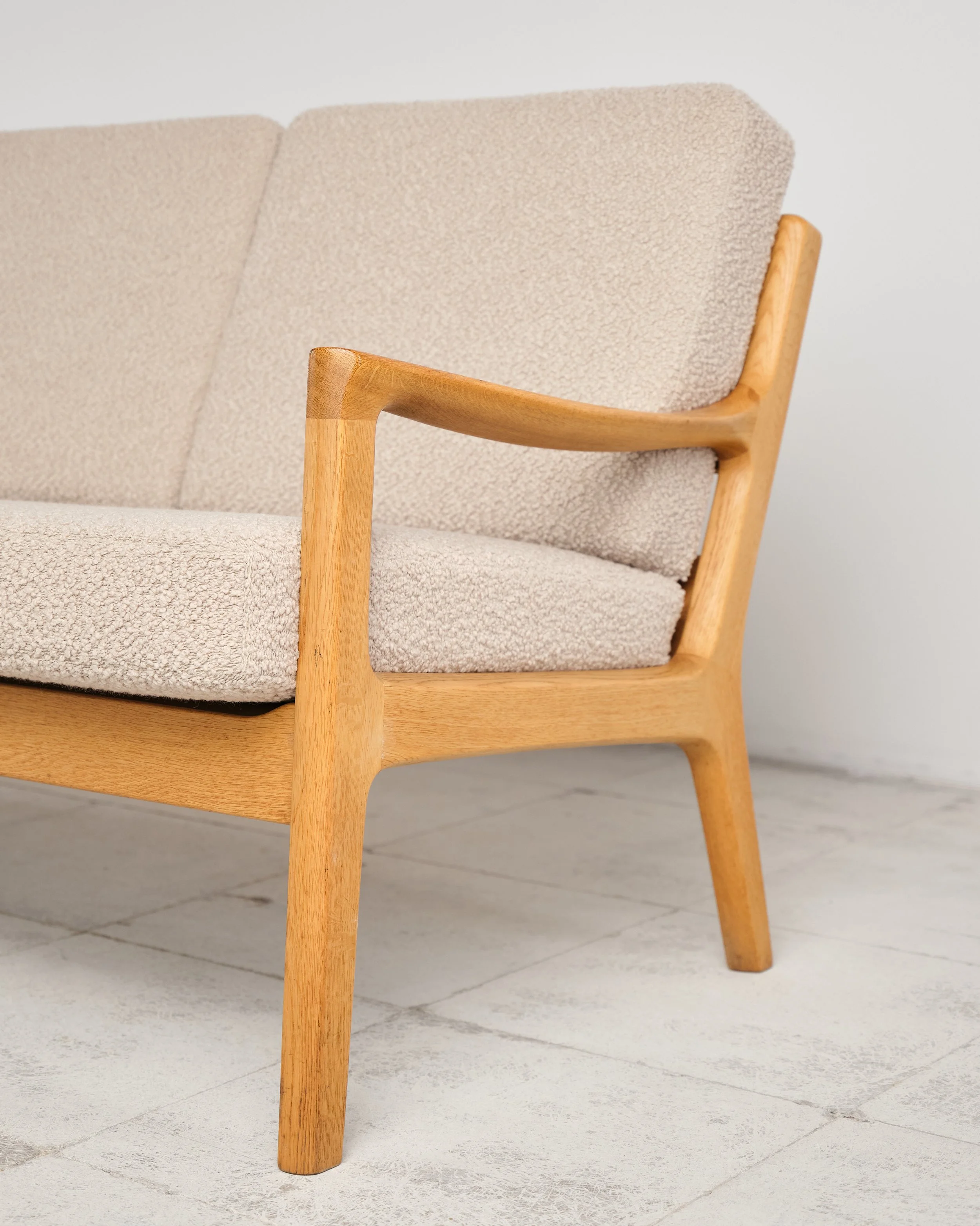 ole-wanscher-sofa-oak-eiche-mid-century-modern-furniture-mucmodern-12.jpg