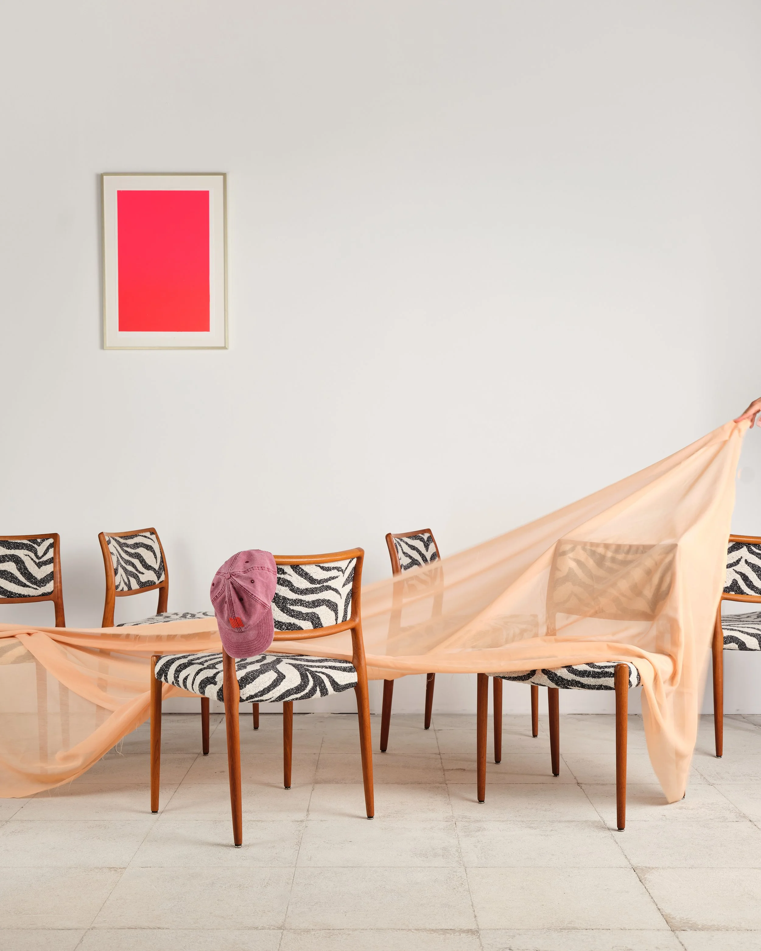 niels-moller-80-teak-chair-stuhl-set-mid-century-modern-furniture-mucmodern-11.jpg