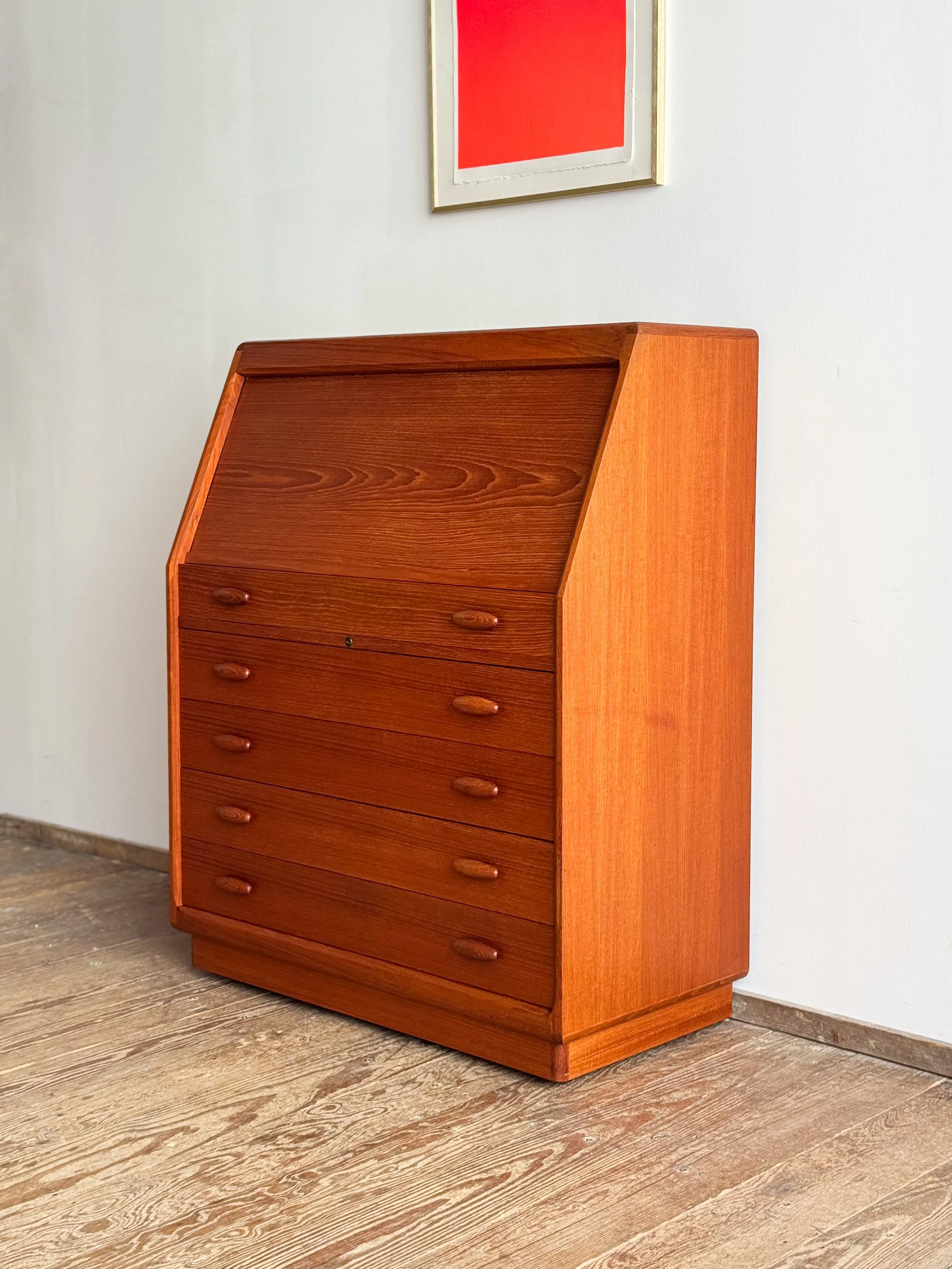 dyrlund-sekretär-secretary-desk-teak-mid-century-modern-furniture-mucmodern-7.jpg