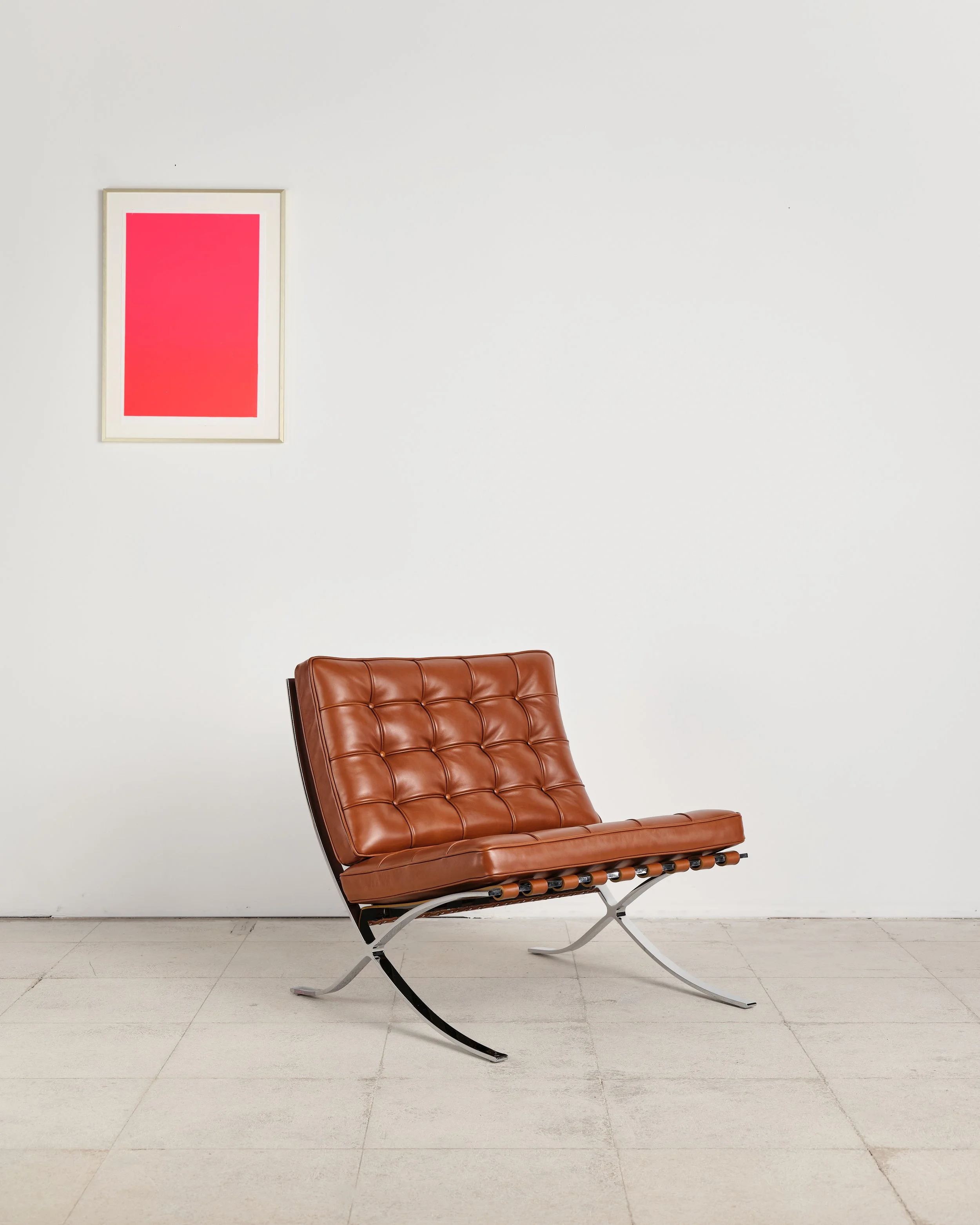 barcelona-chair-lounge-mies-van-der-rohe-knoll-international-bauhaus-mucmodern-4.jpg