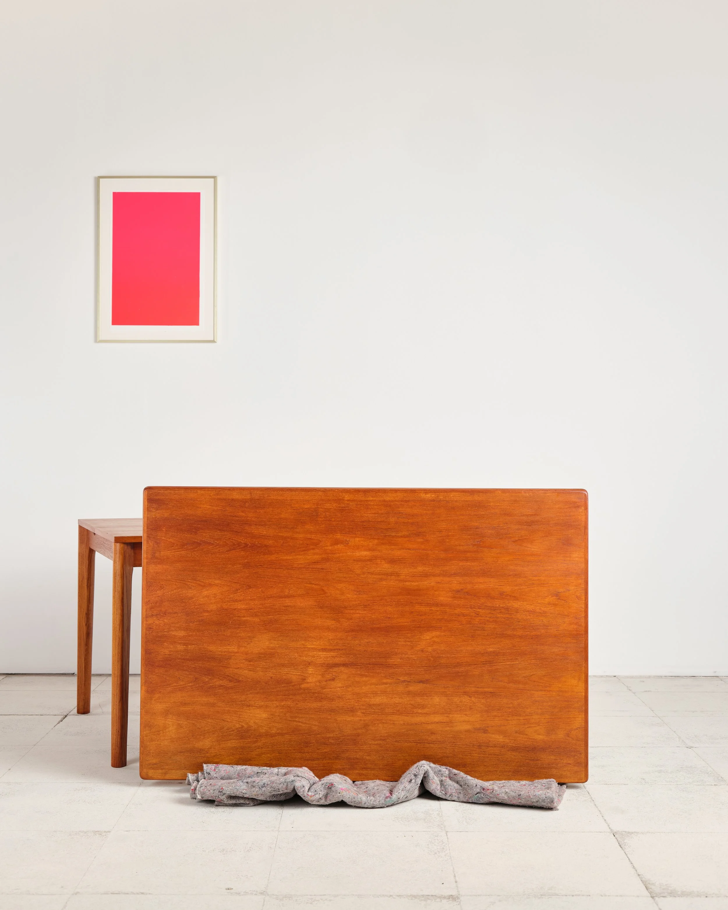 Tisch-table-henning-kjaernulf-mid-century-modern-furniture-mucmodern-11.jpg