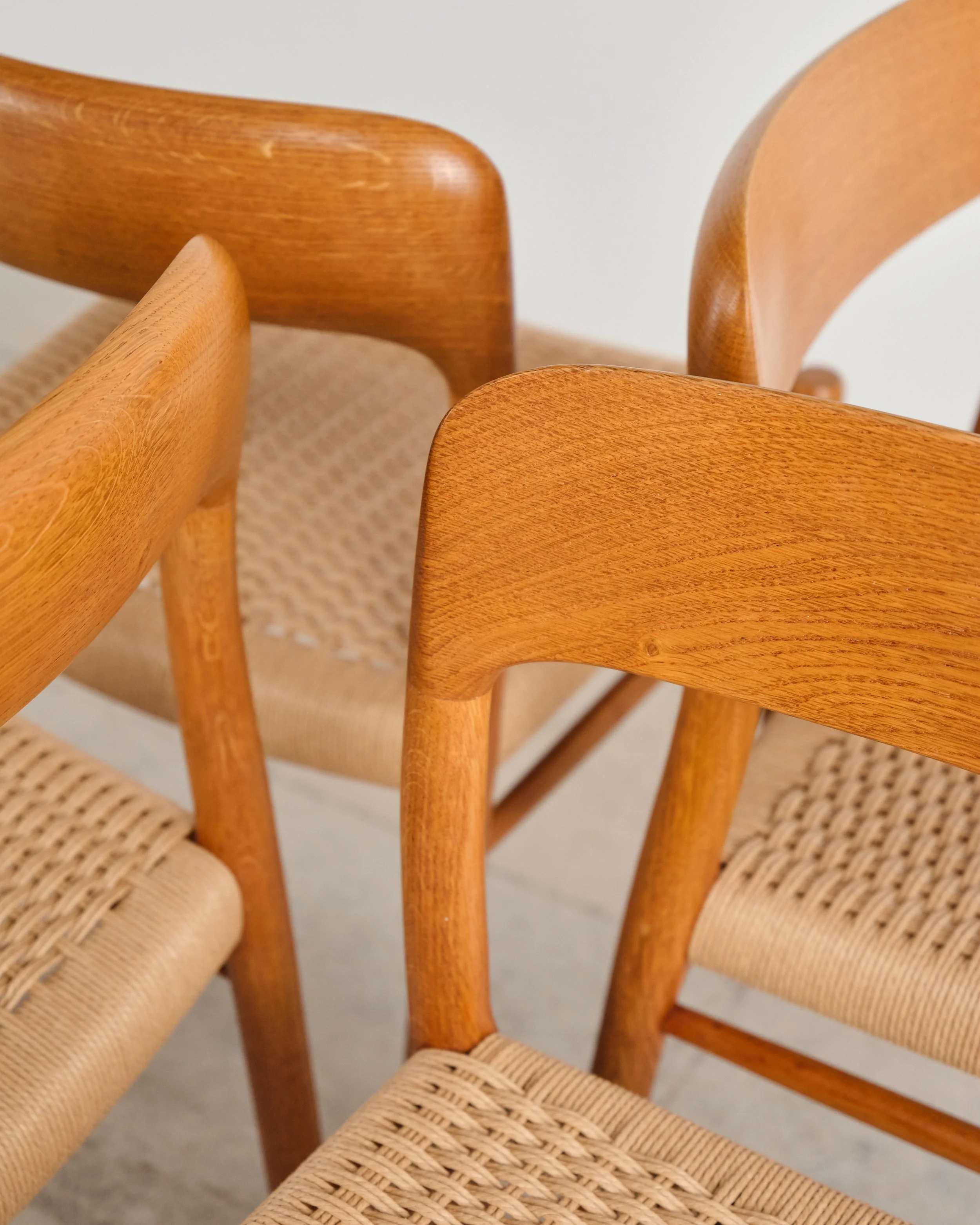niels-moller-chairs-75-oak-mid-century-modern-furniture-mucmodern-19.jpg