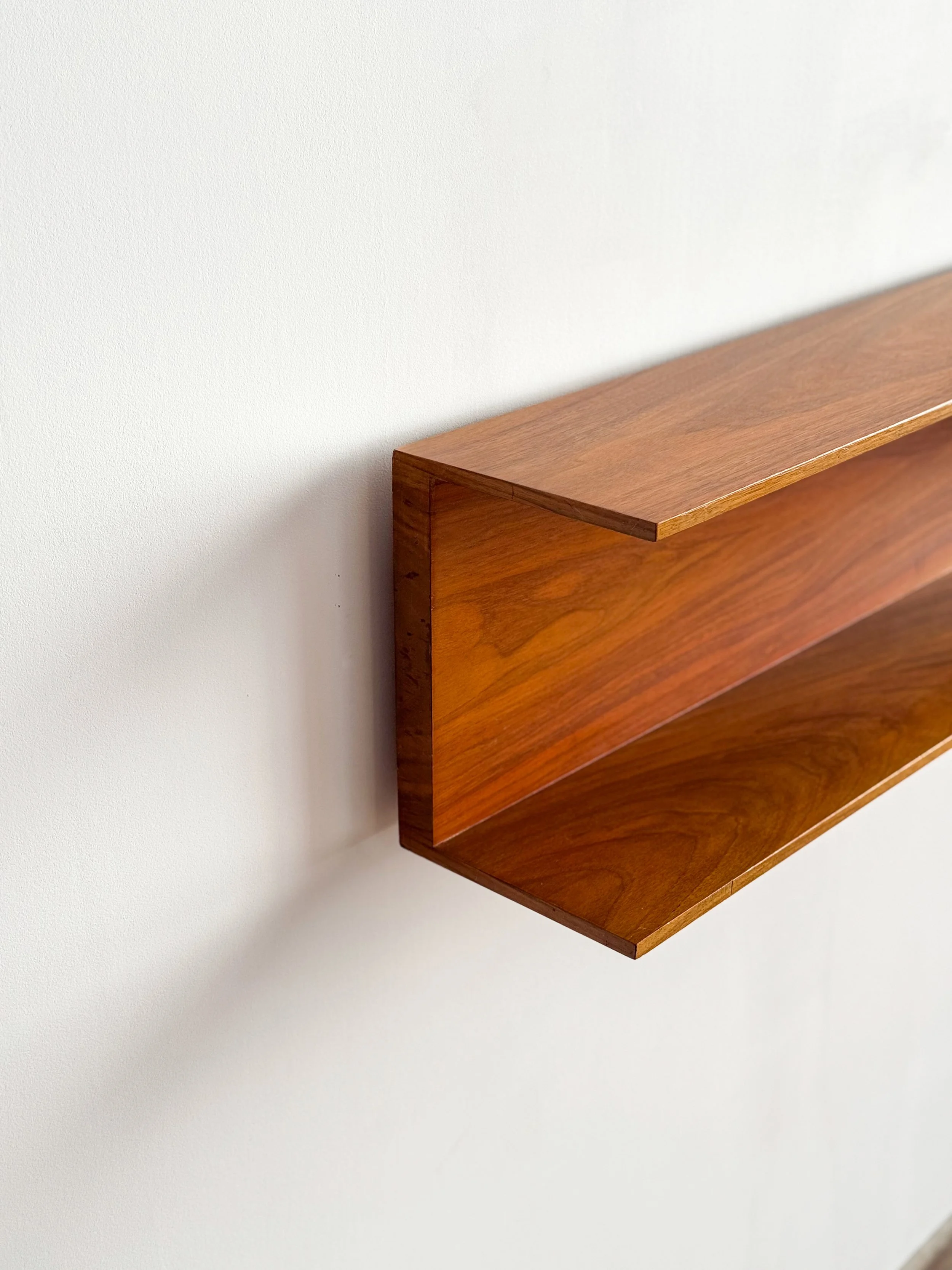 walter-wirz-shelf-wilhelm-renz-mid-century-modern-furniture-mucmodern-7.jpg