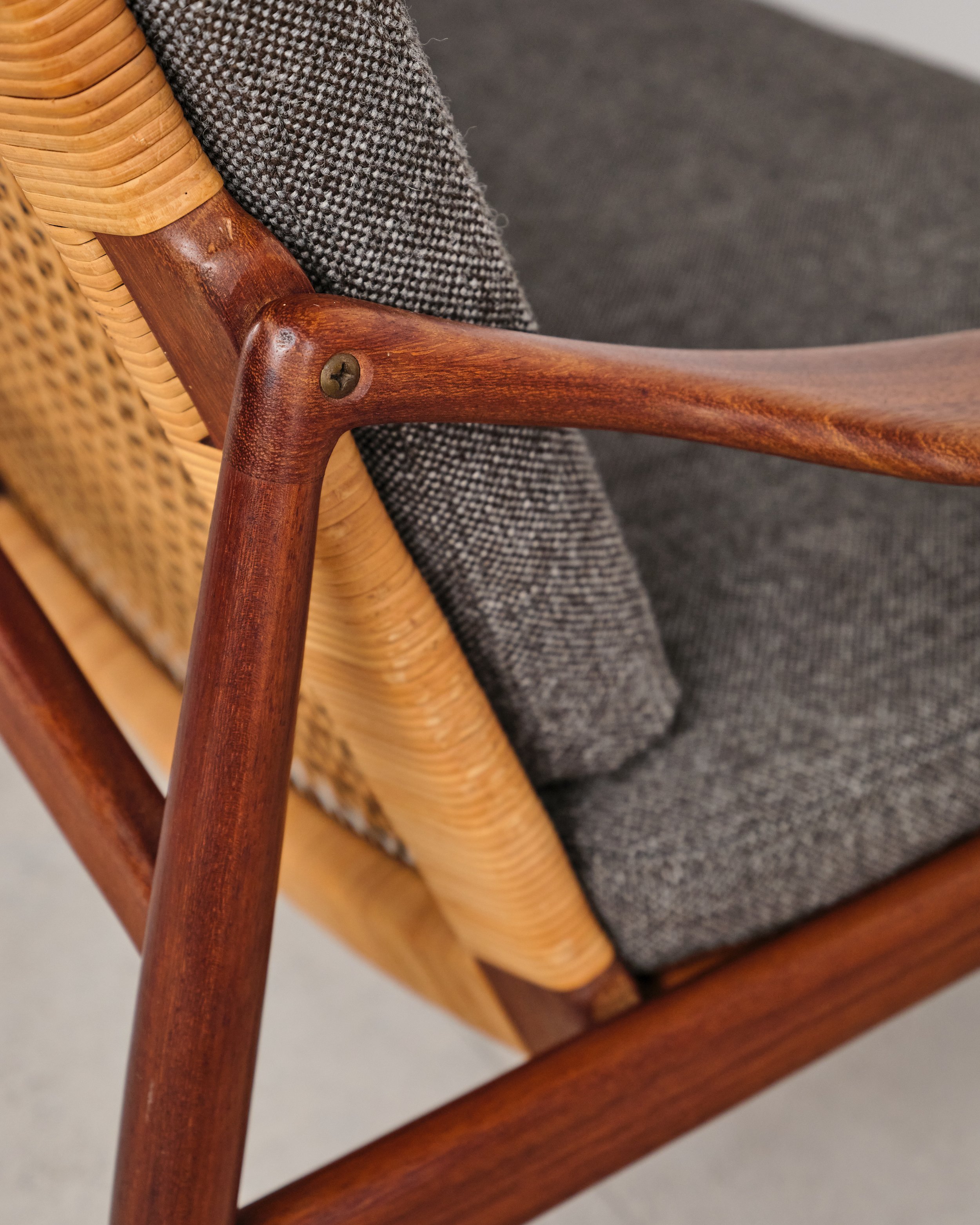 sofa-bench-hartmut-lohmeyer-teak-mid-century-modern-furniture-mucmodern-39.jpg