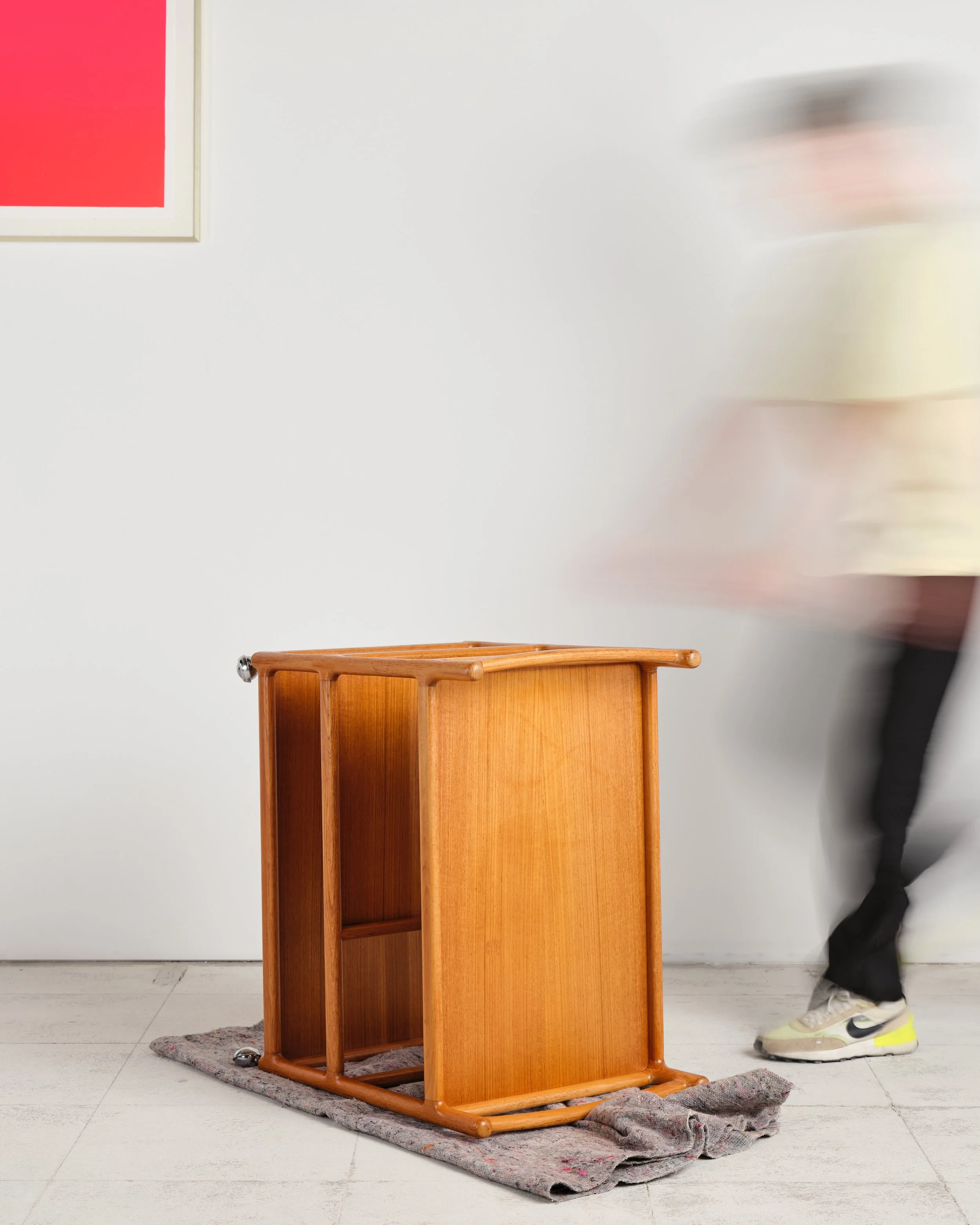 bar-cart-trolley-Johannes-andersen-silkeborg-mid-century-modern-furniture-mucmodern-10.jpg