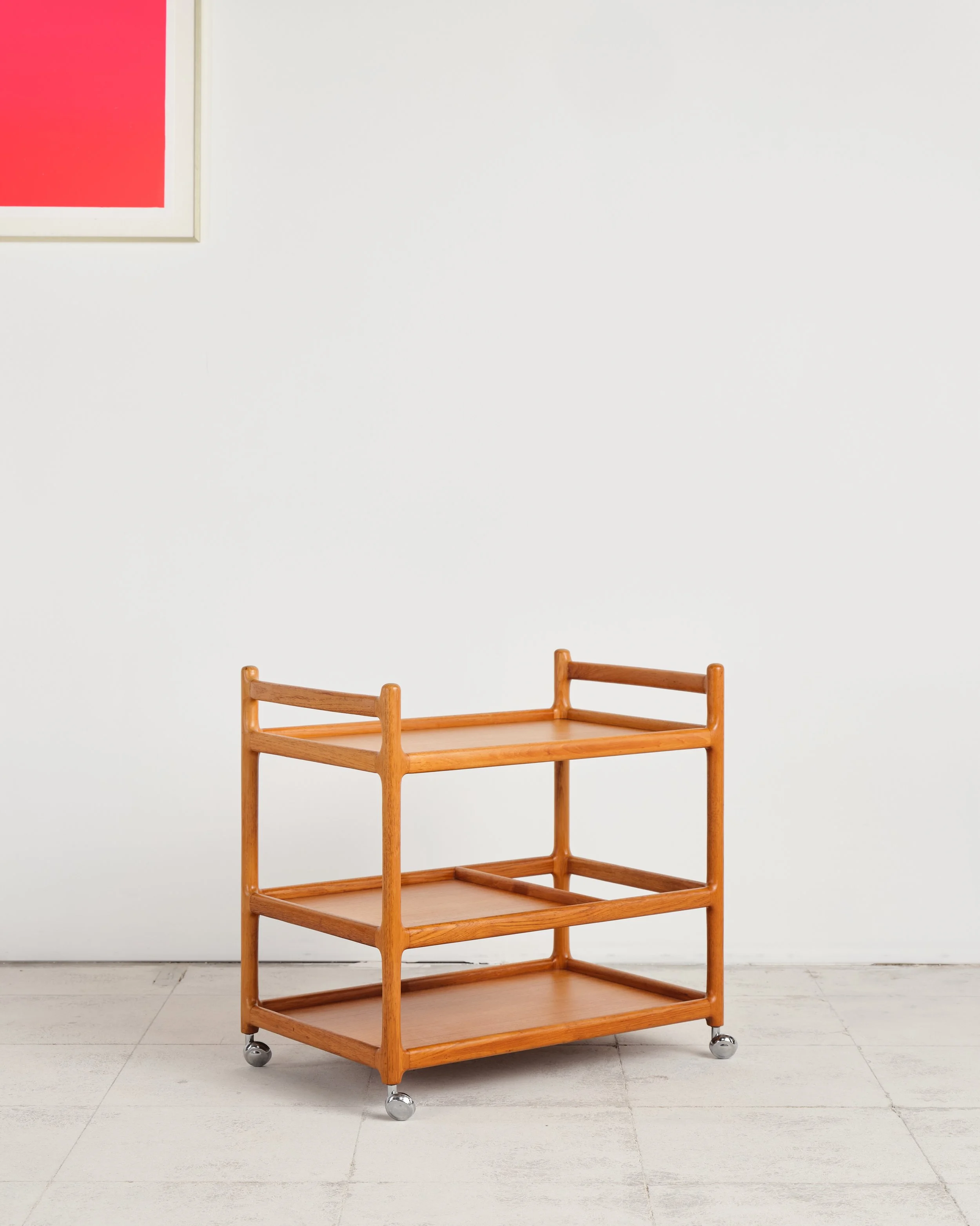 bar-cart-trolley-Johannes-andersen-silkeborg-mid-century-modern-furniture-mucmodern-1.jpg