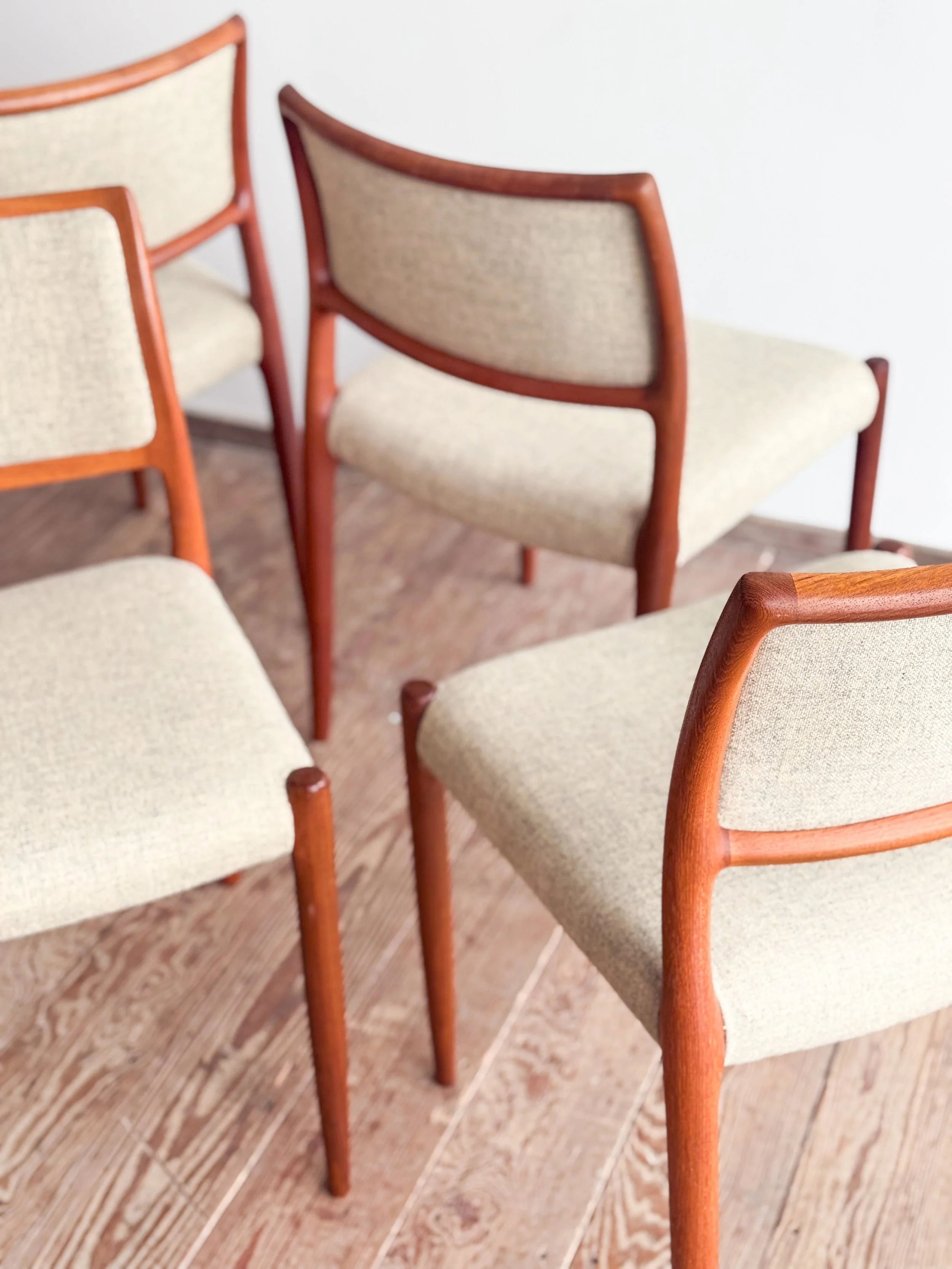 niels-moller-chairs-80-mid-century-modern-furniture-mucmodern-5.jpg