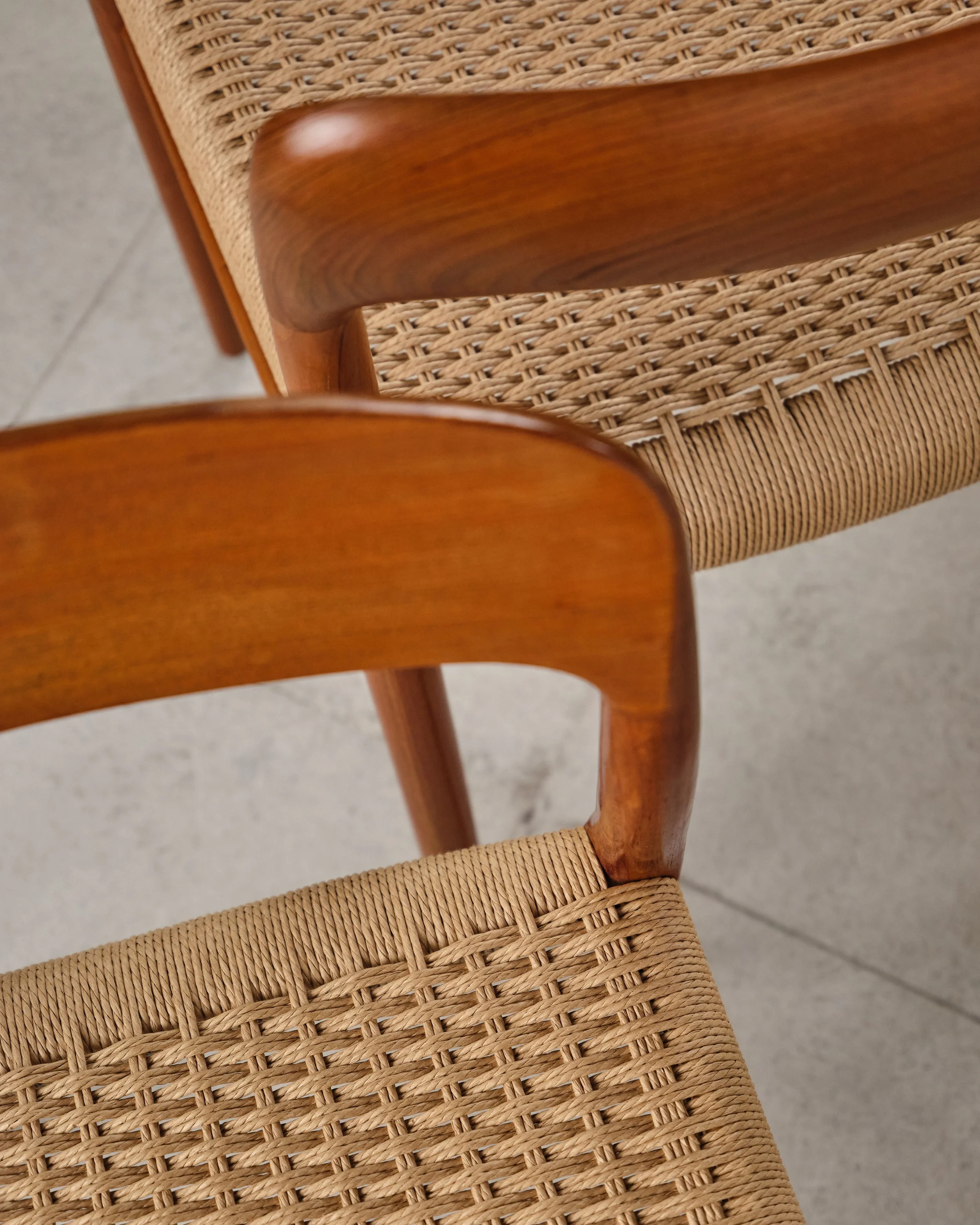 niels-moller-75-teak-chair-stuhl-set-mid-century-modern-furniture-mucmodern-16.jpg