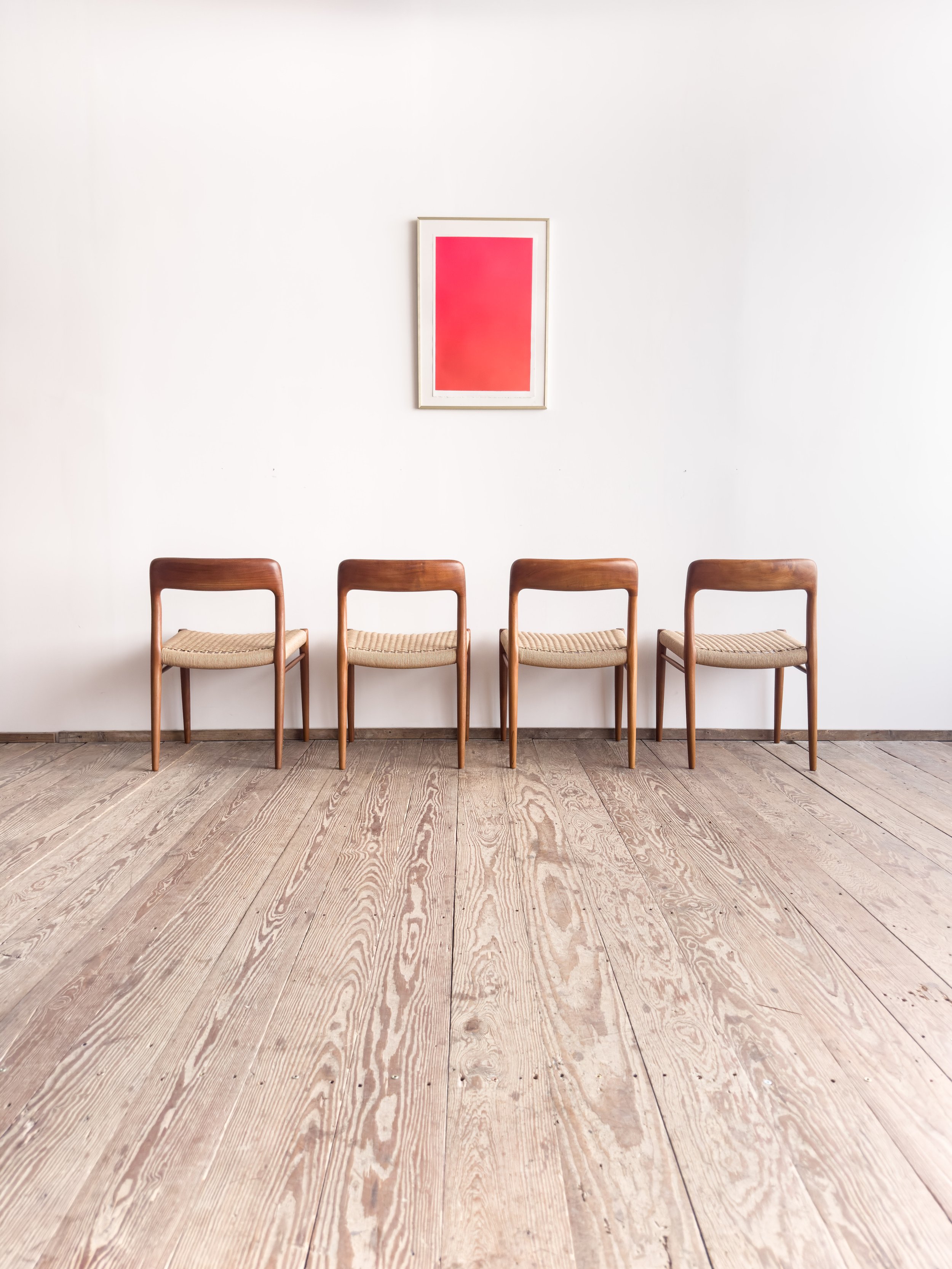 niels-moller-chairs-75-mid-century-modern-furniture-mucmodern-4.jpg